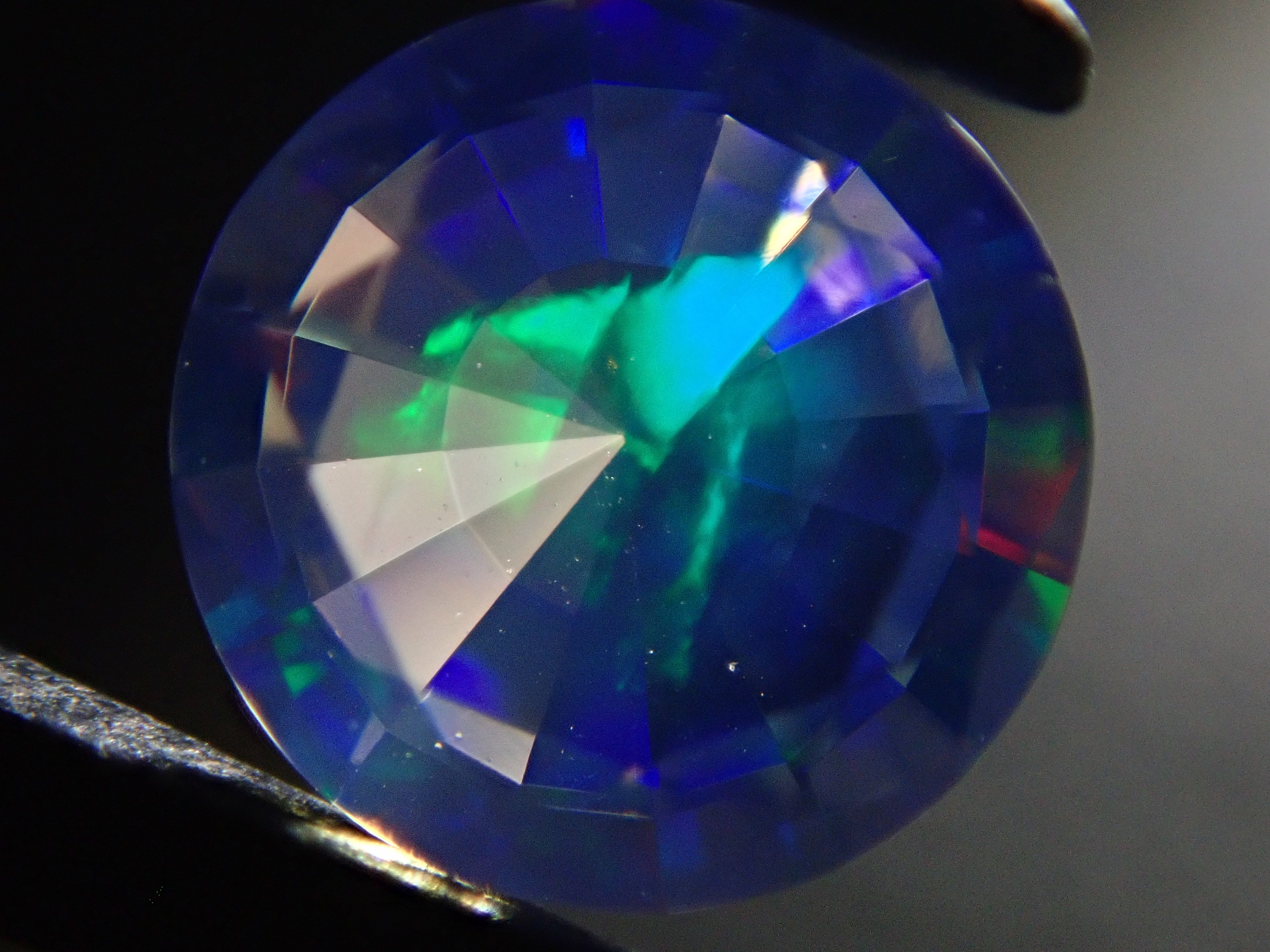 【1/29 22時販売】メキシコ産ウォーターオパール 4.8mm/0.289ctルース