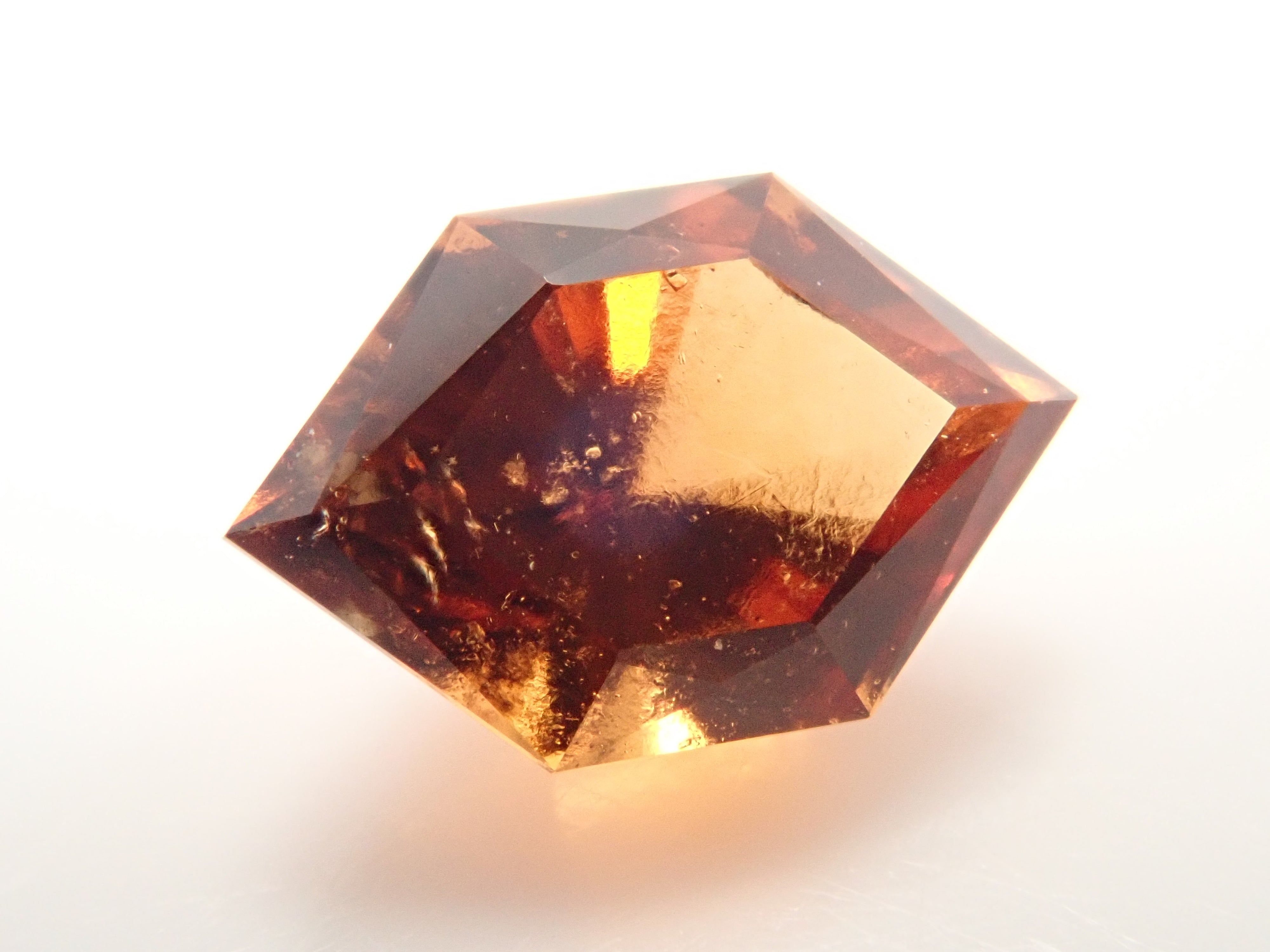 【1/24 22時販売】スリランカ産ヘソナイトガーネット 0.530ctルース