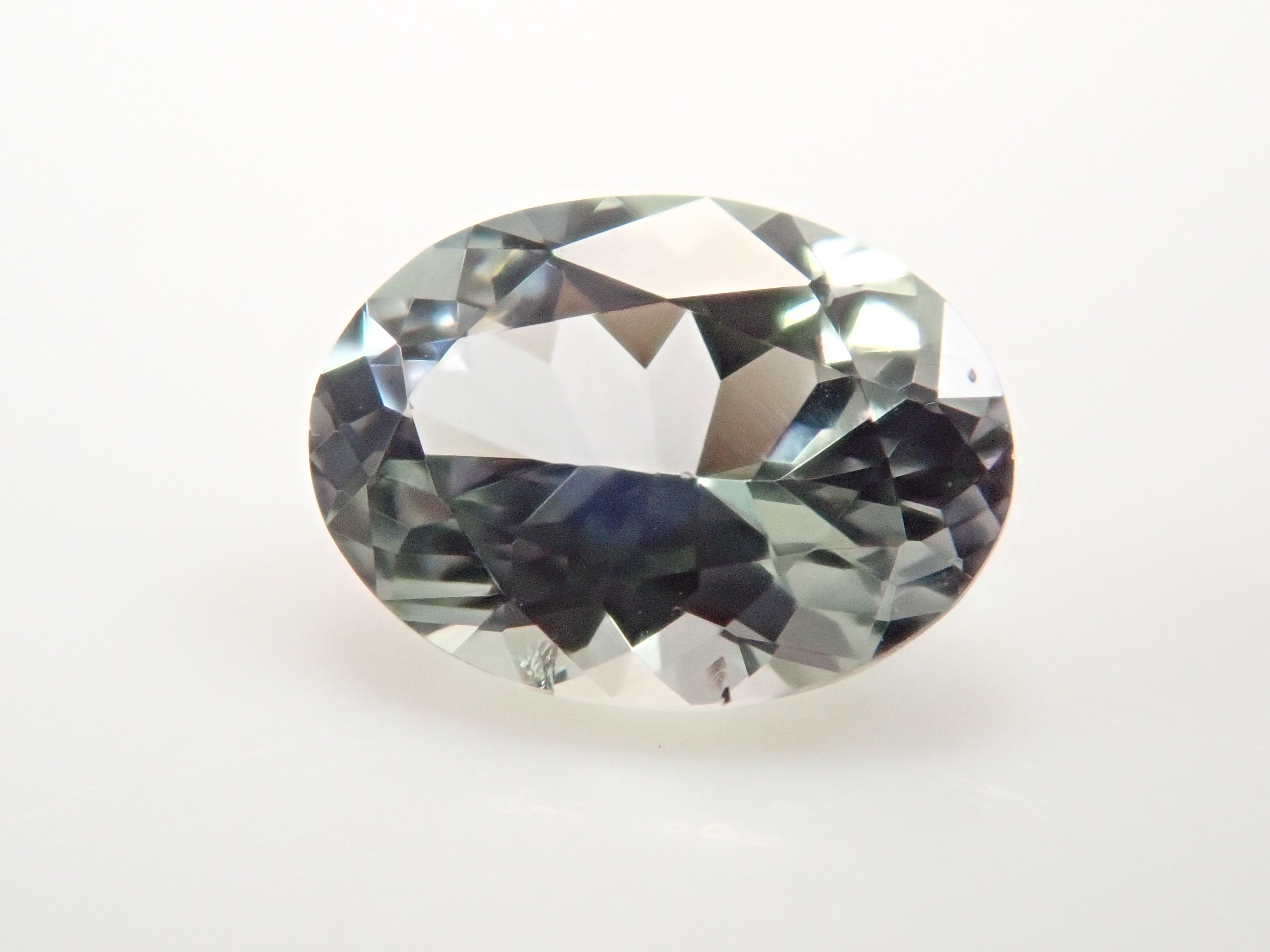 【1/24 22時販売】タンザニア産グリーンゾイサイト 0.354ctルース