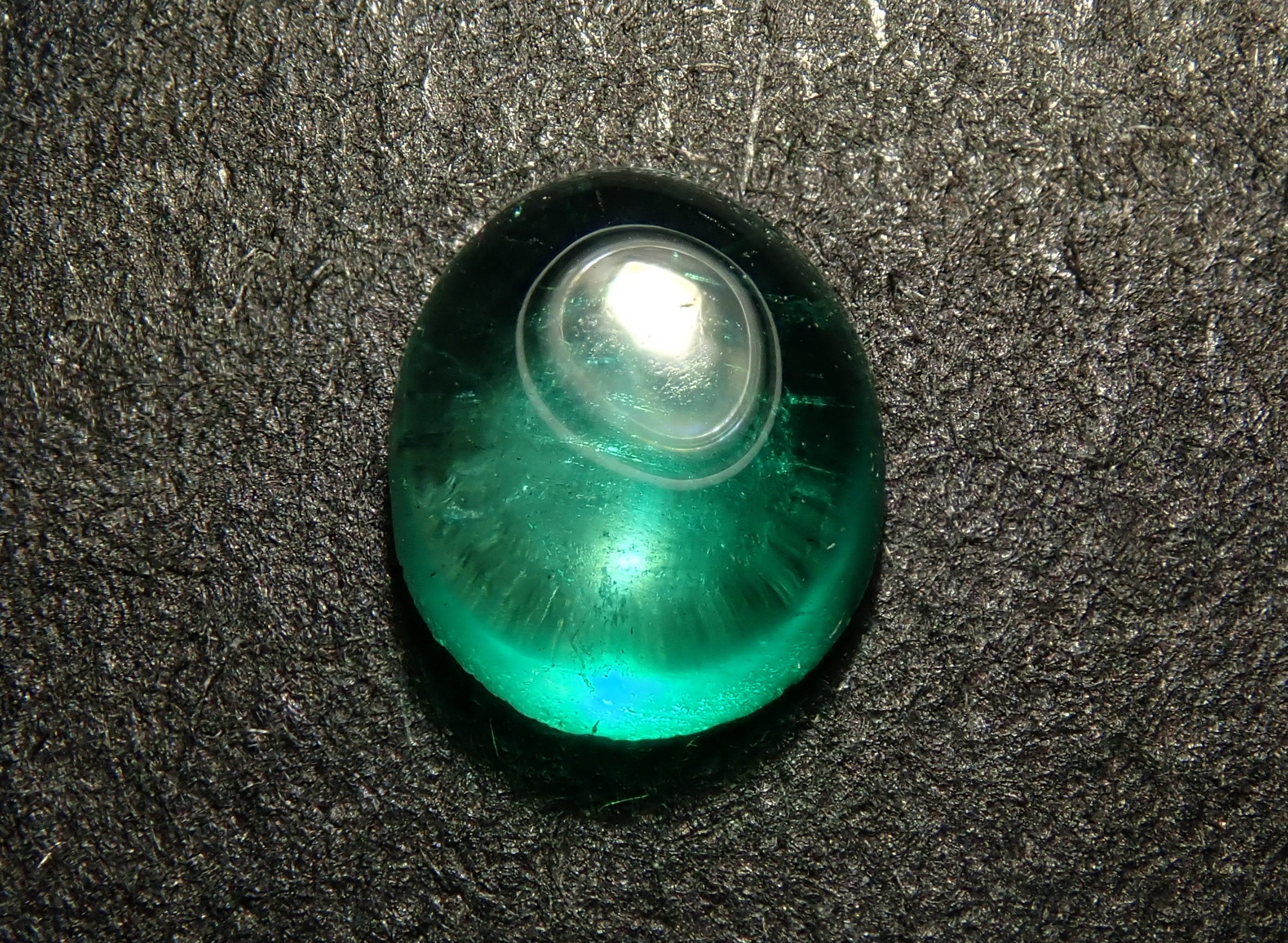 【1/28 22時販売】コロンビア産エメラルドキャッツアイ 0.238ctルース