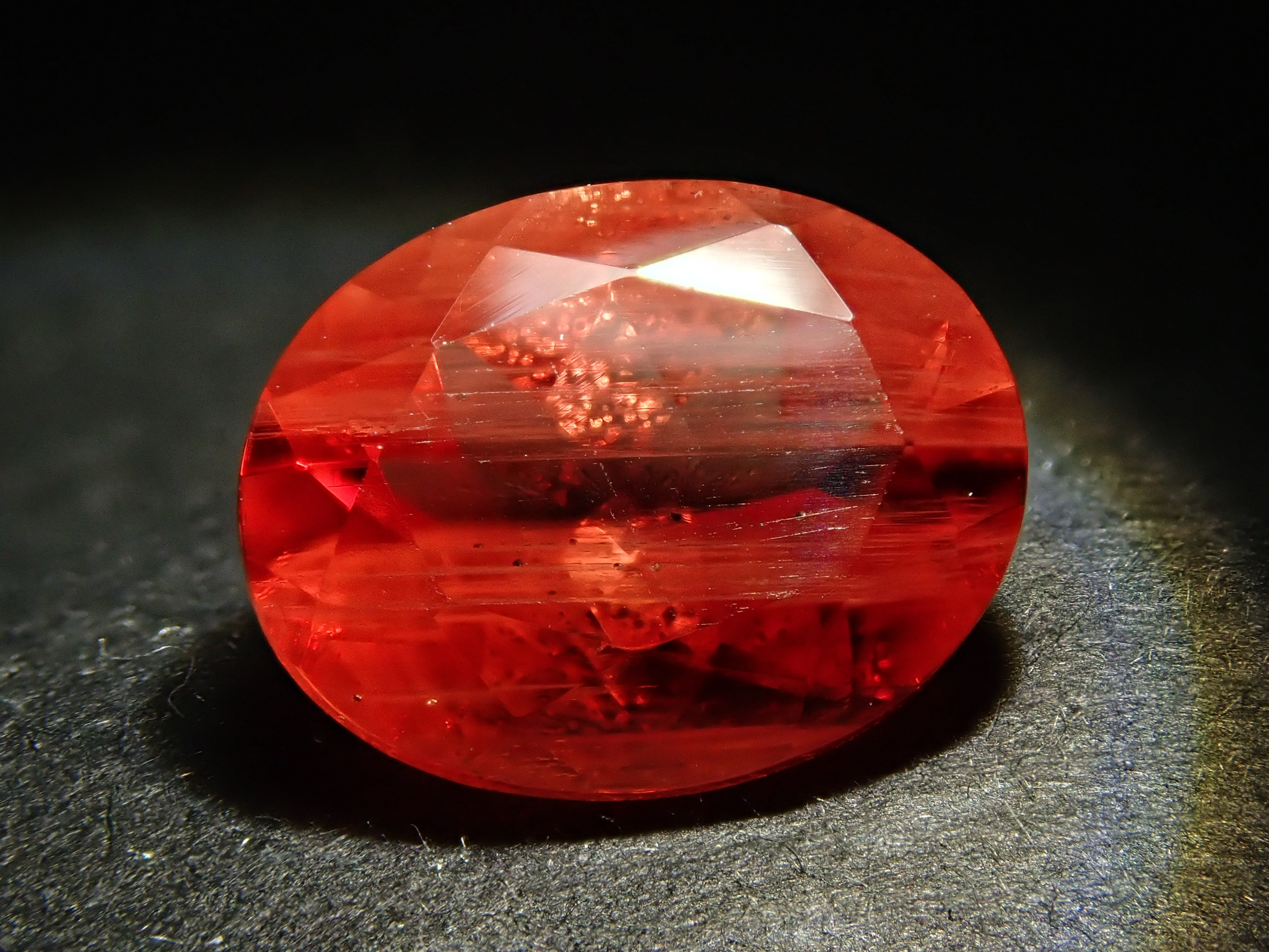 【1/31 22時販売】アメリカ産オレゴンサンストーン 1.869ctルース