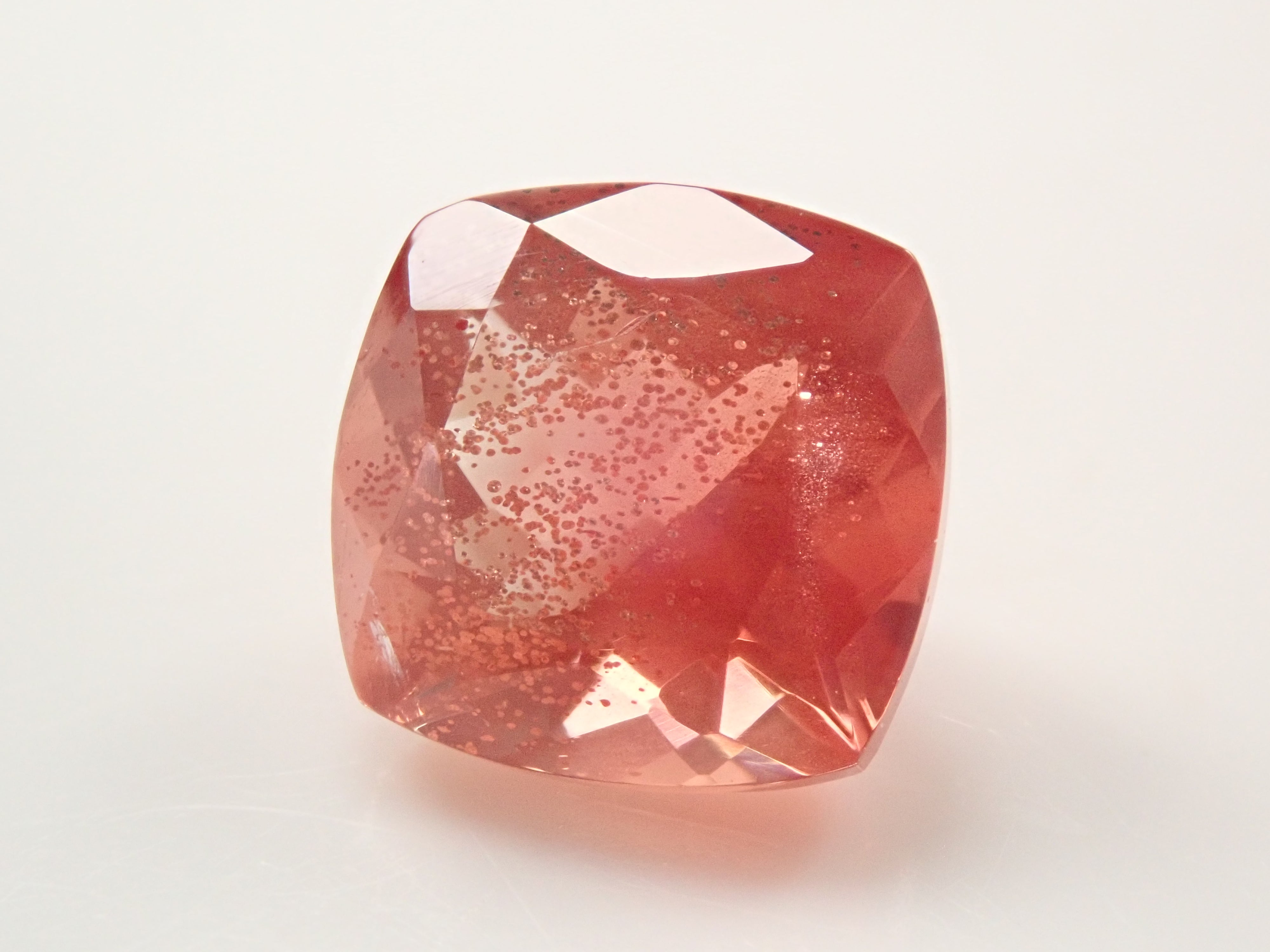 【2/16 22時販売】アメリカ産オレゴンサンストーン 1.640ctルース