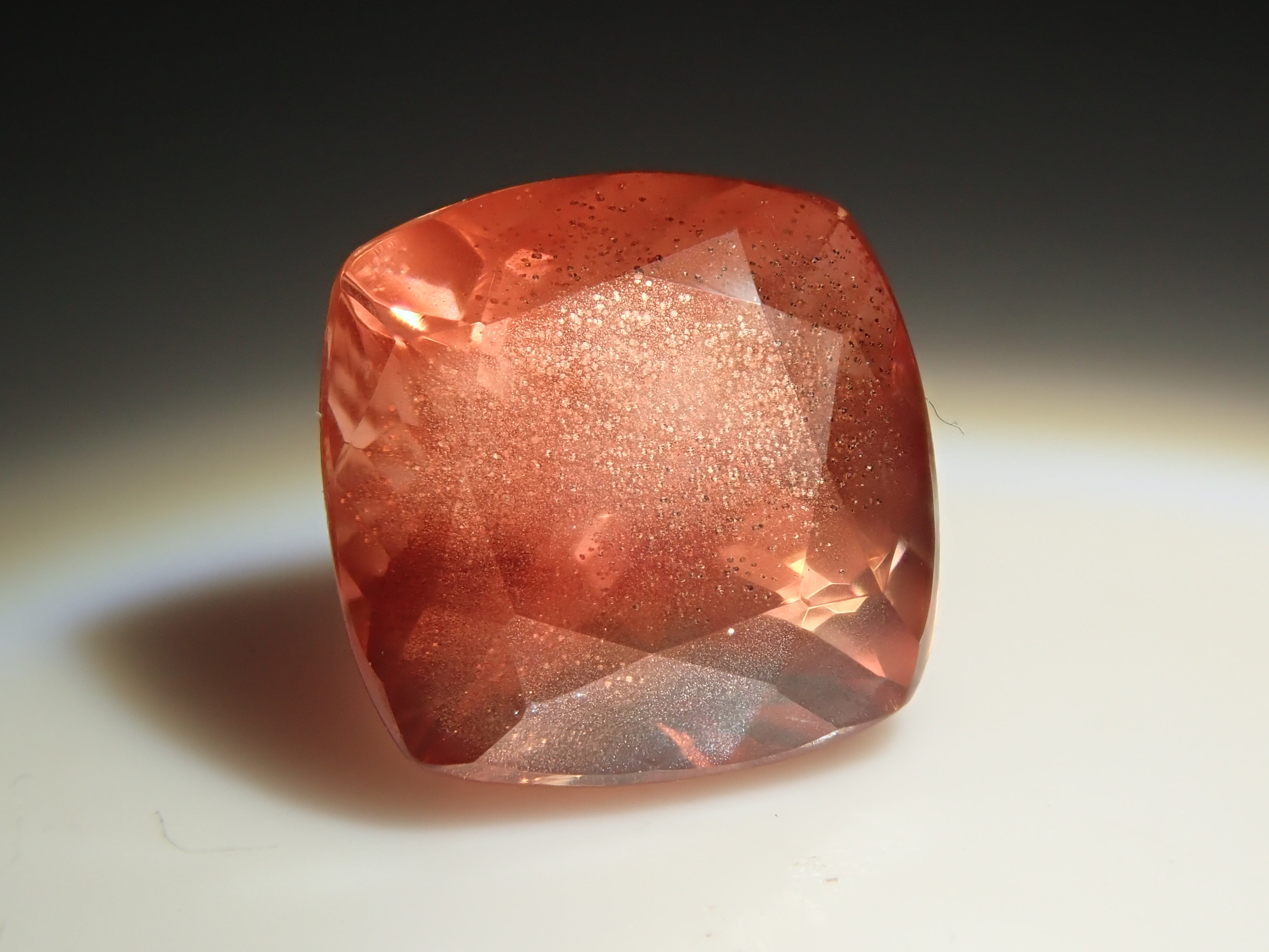 【1/31 22時販売】アメリカ産オレゴンサンストーン 1.640ctルース