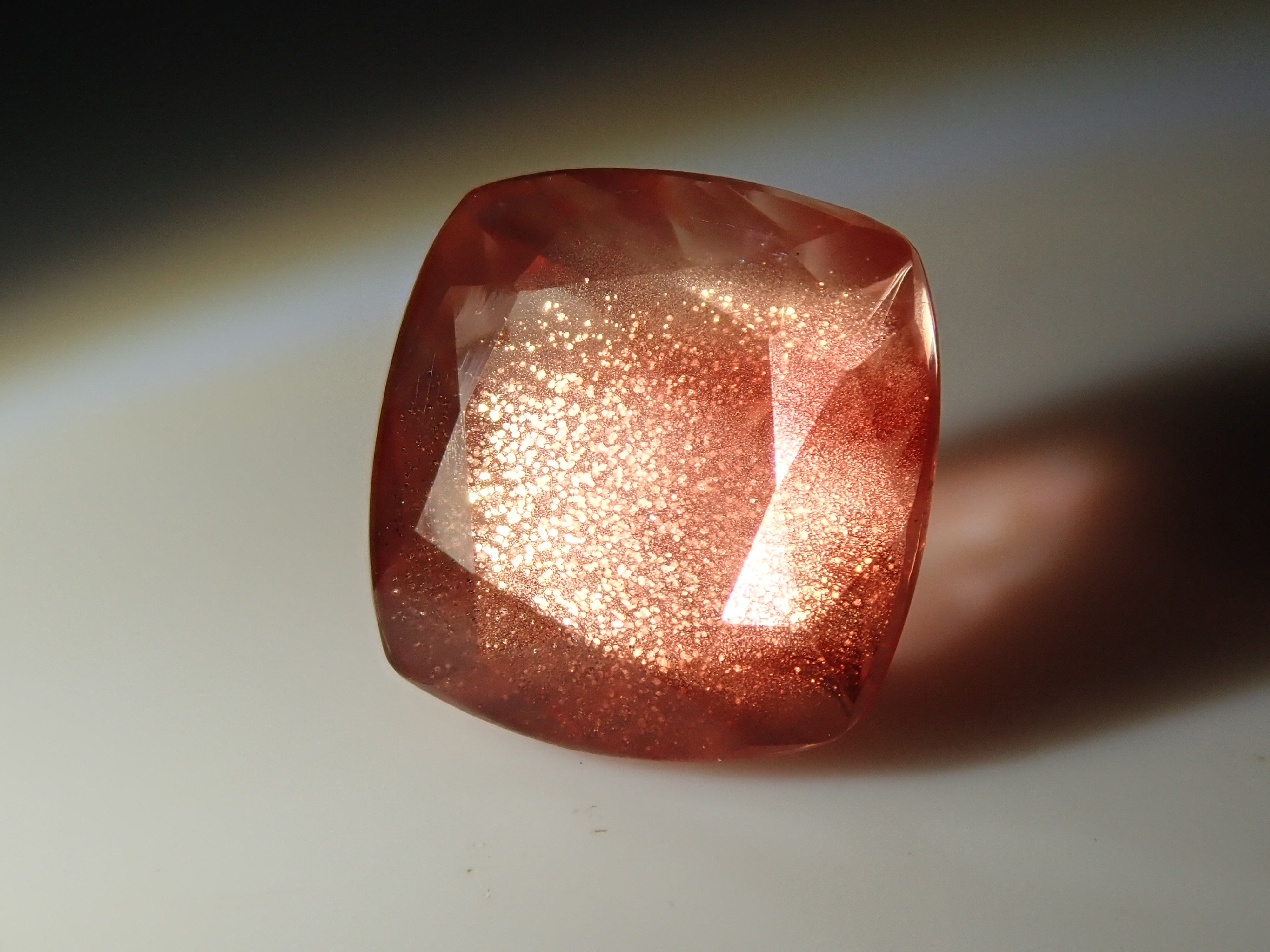 【1/31 22時販売】アメリカ産オレゴンサンストーン 1.640ctルース