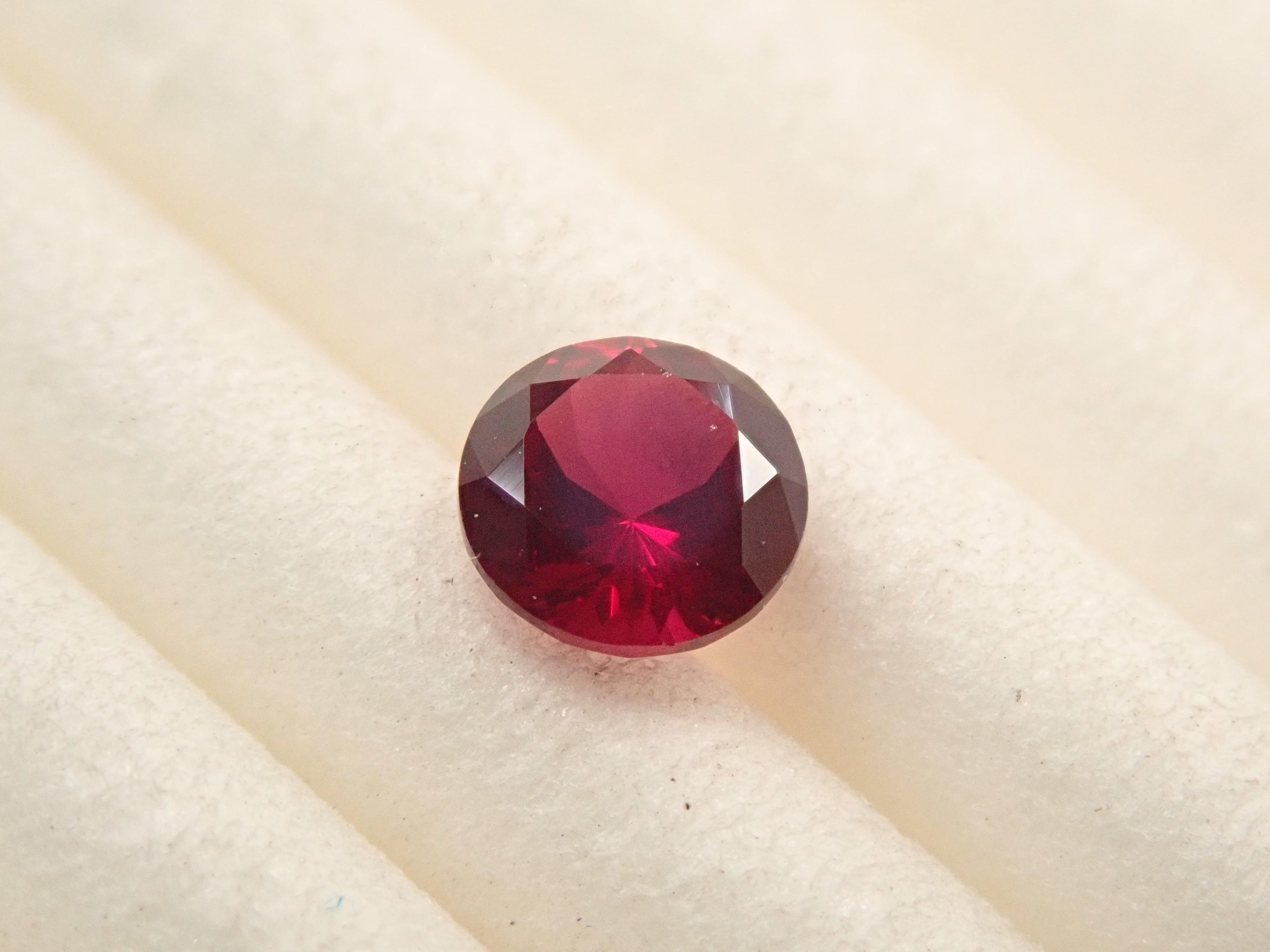 【2/16 22時販売】アメリカ産アントヒルガーネット 4.0mm/0.269ctルース