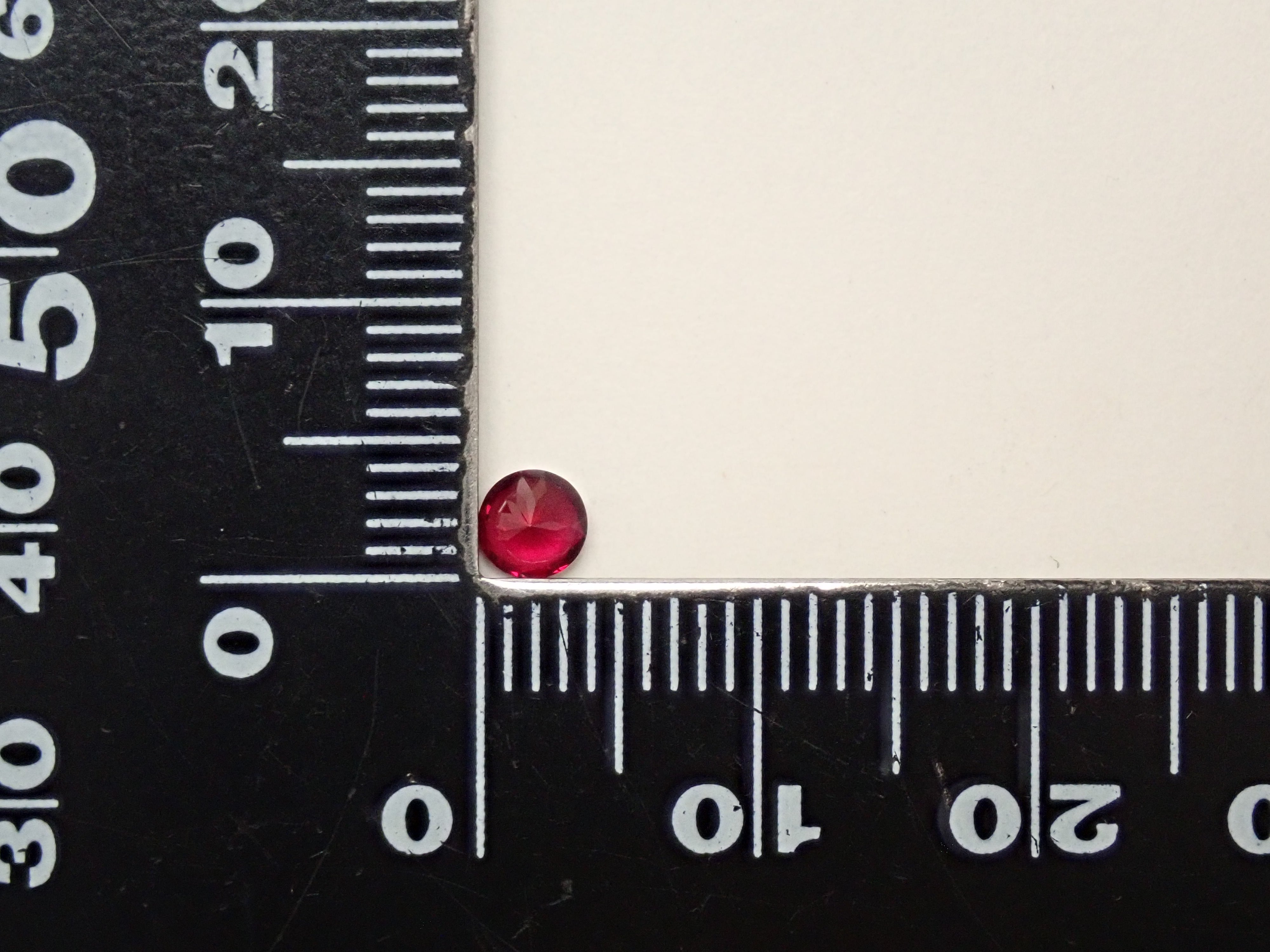 【2/16 22時販売】アメリカ産アントヒルガーネット 4.0mm/0.269ctルース