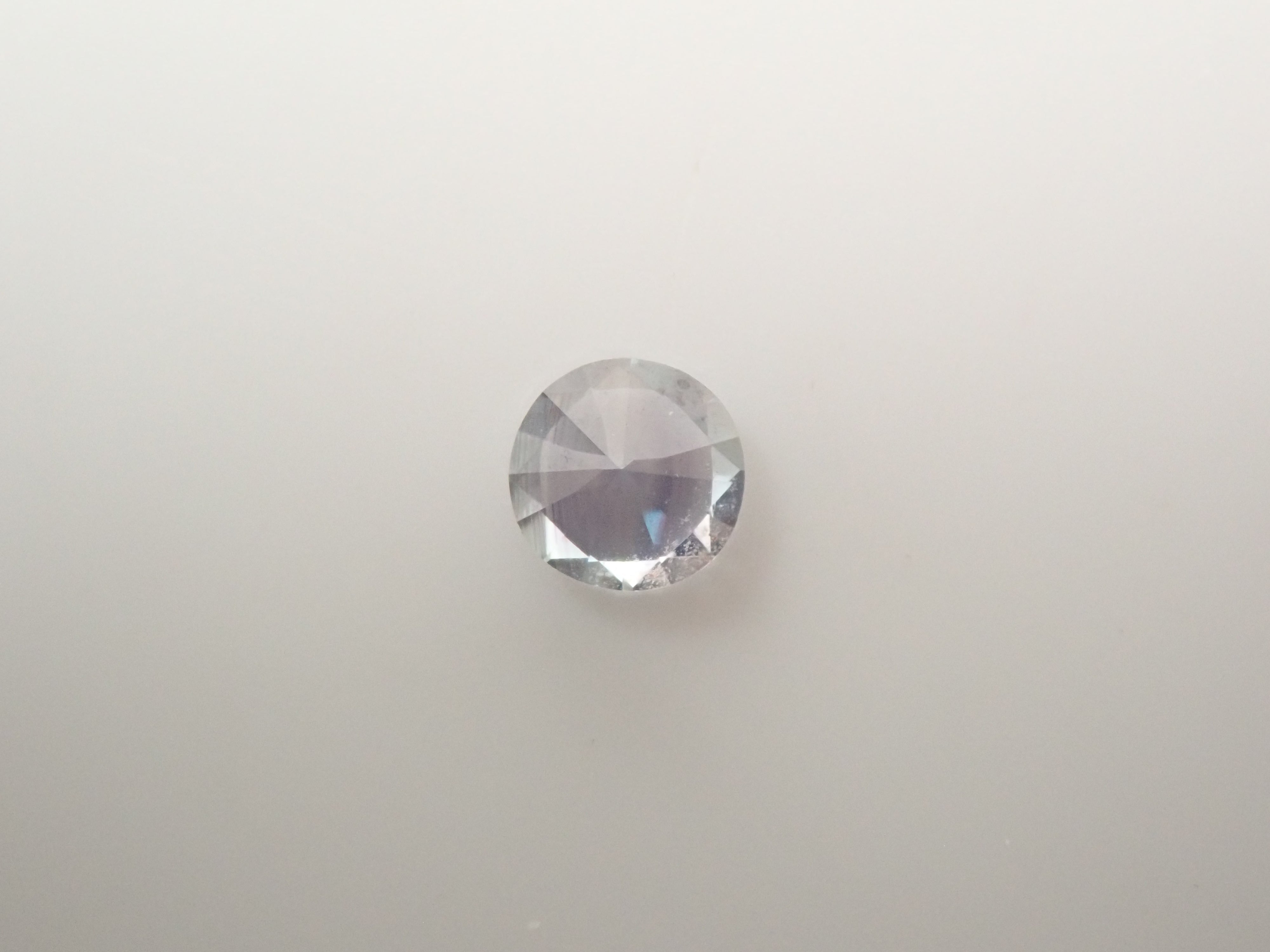 【2/1 22時販売】ロシア産アレキサンドライト 2.4mm/0.061ctルース