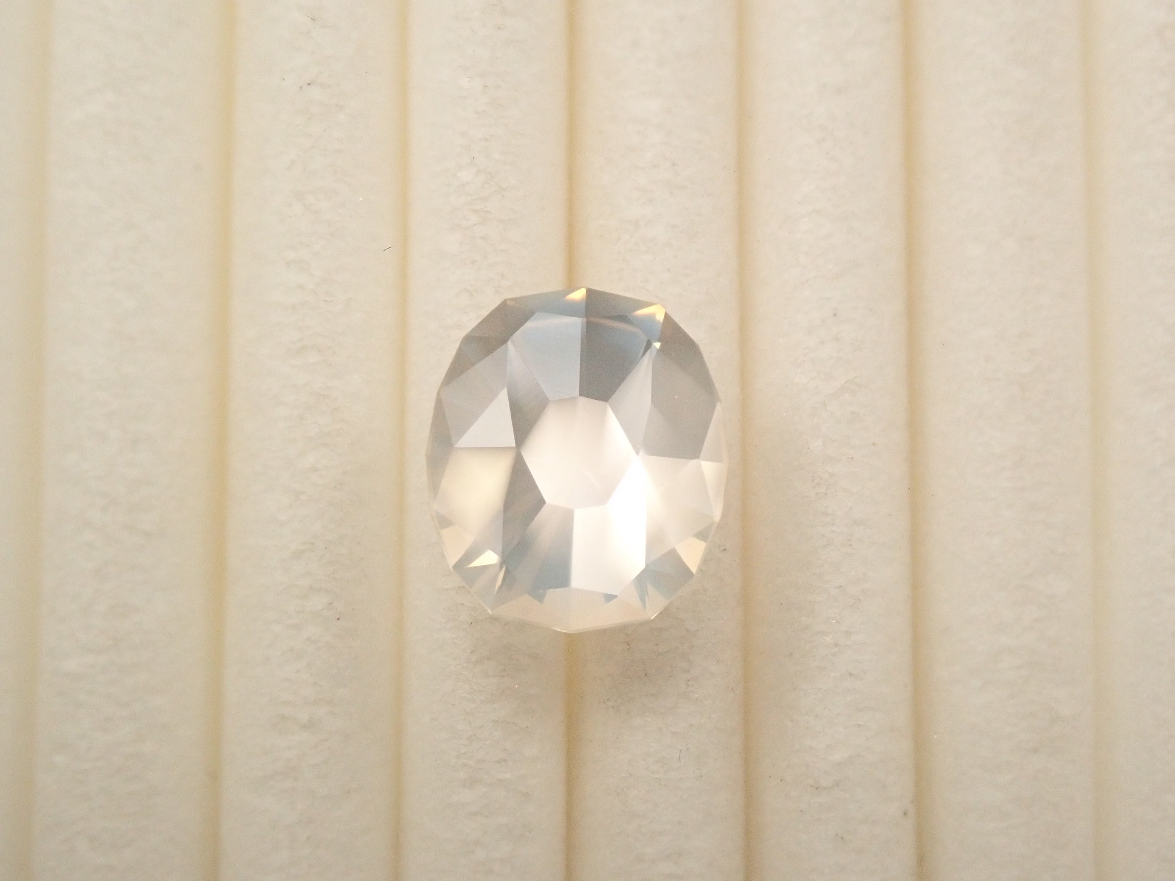 【2月1日晚間10點開賣】斯里蘭卡月光石 1.578克拉 散裝