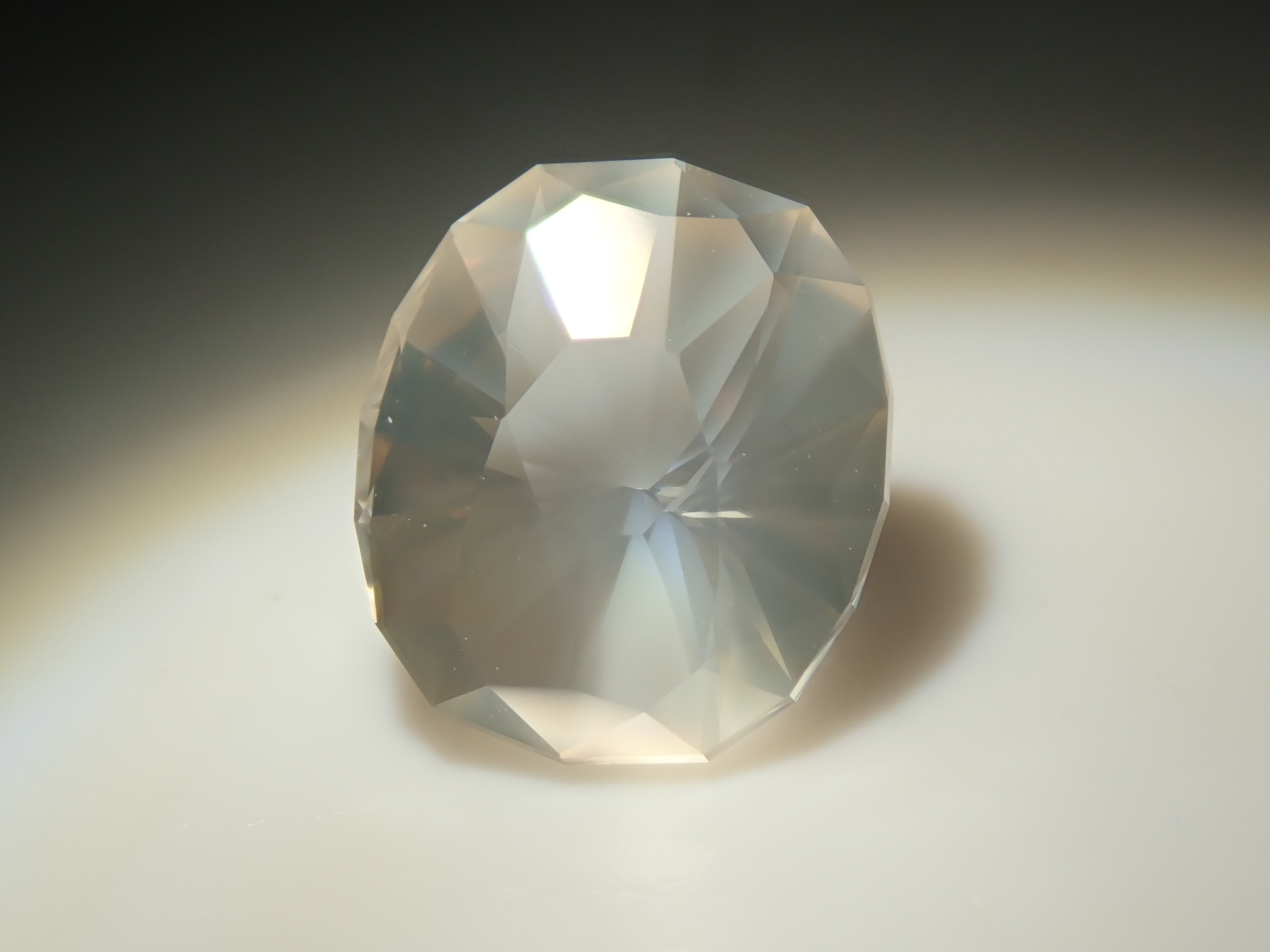 【2月1日晚間10點開賣】斯里蘭卡月光石 1.578克拉 散裝