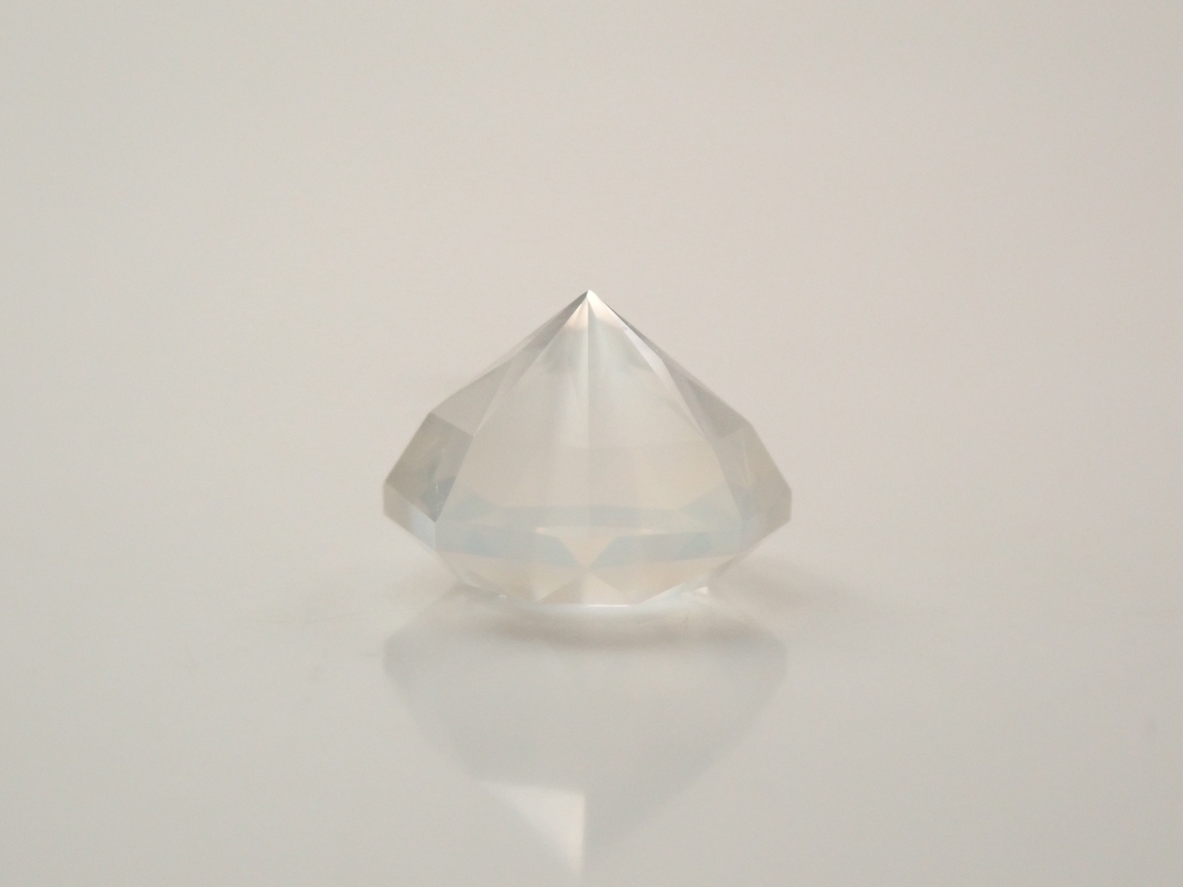 【2月1日晚間10點開賣】斯里蘭卡月光石 1.487克拉 散裝