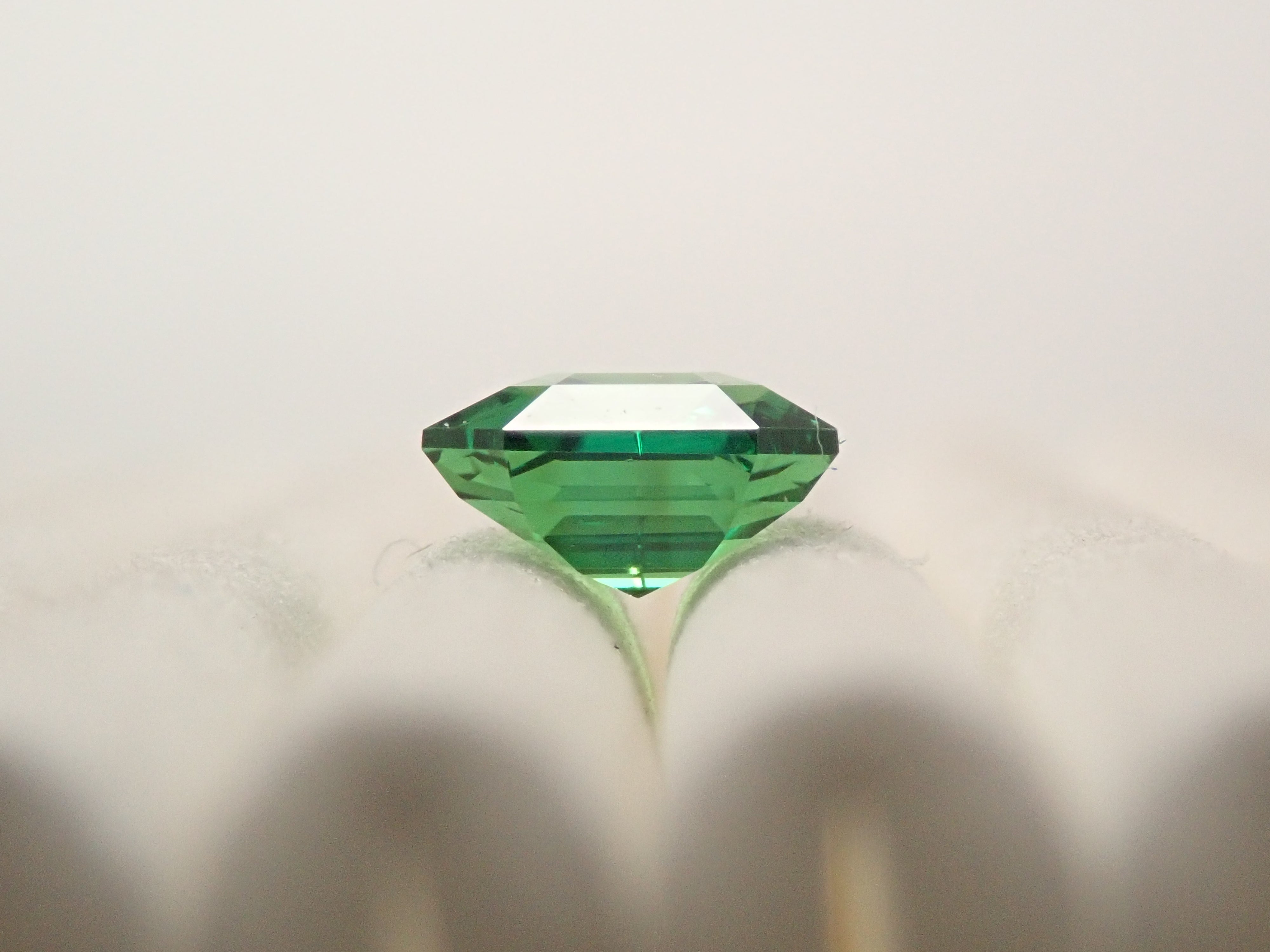 Kenyan Tsavorite 1.026ct Loose Stone