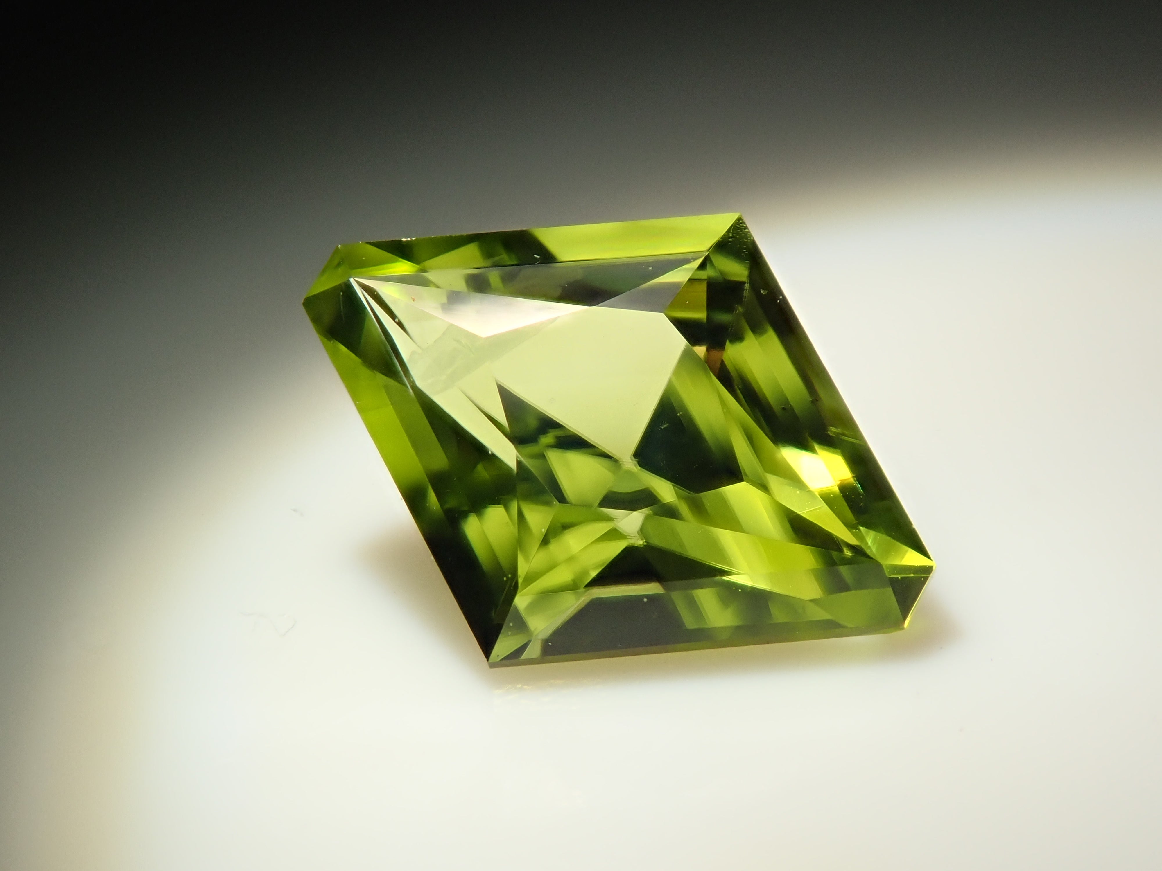 American Peridot 0.770ct Loose Stone