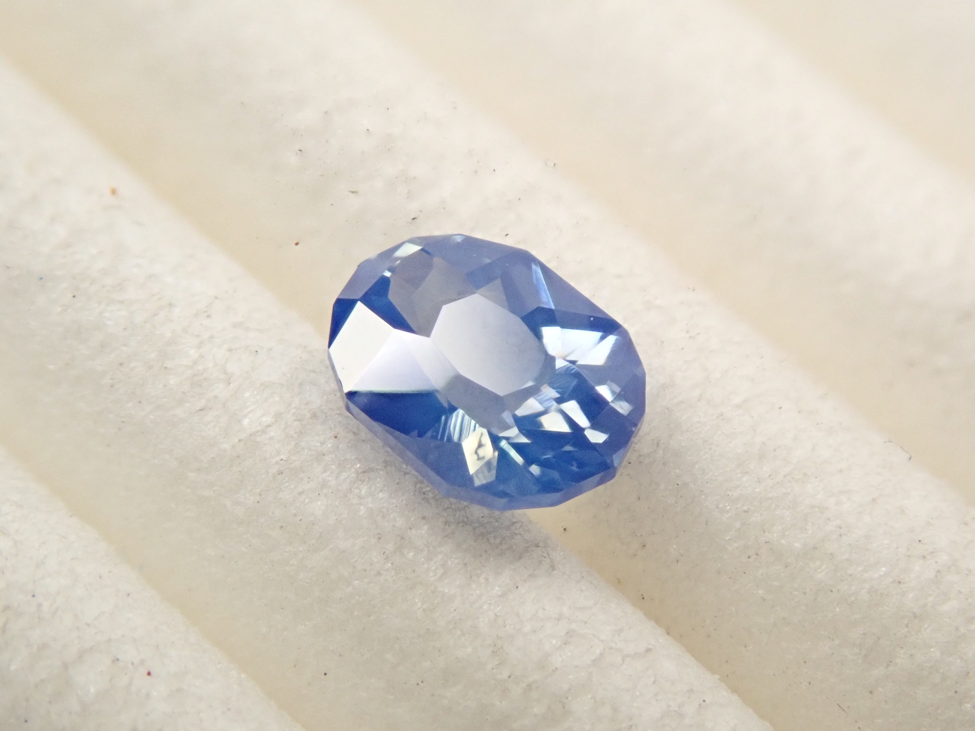 【1/31 22時販売】スリランカ産ブルーサファイア 0.321ctルース