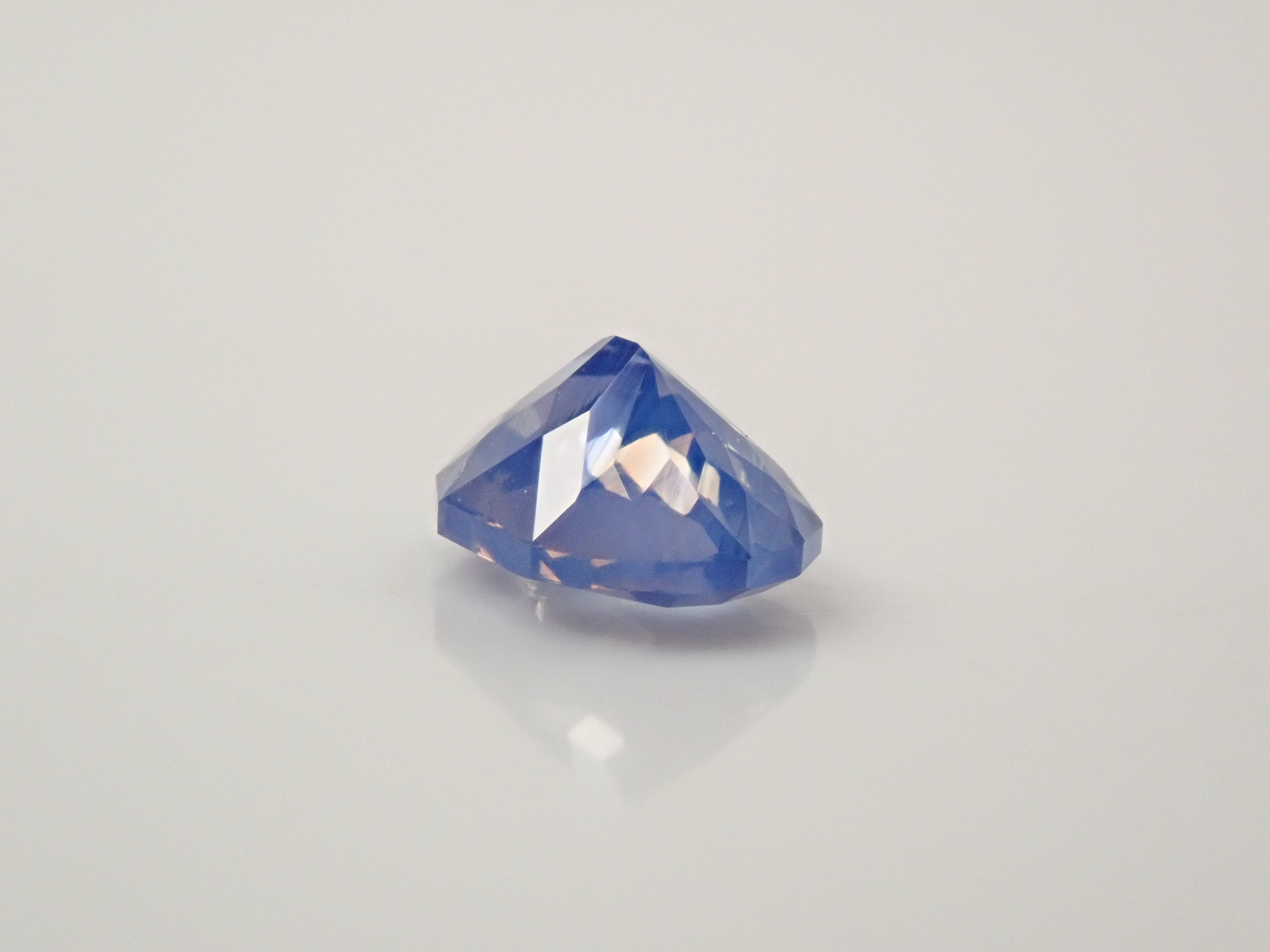 【1/31 22時販売】スリランカ産ブルーサファイア 0.321ctルース