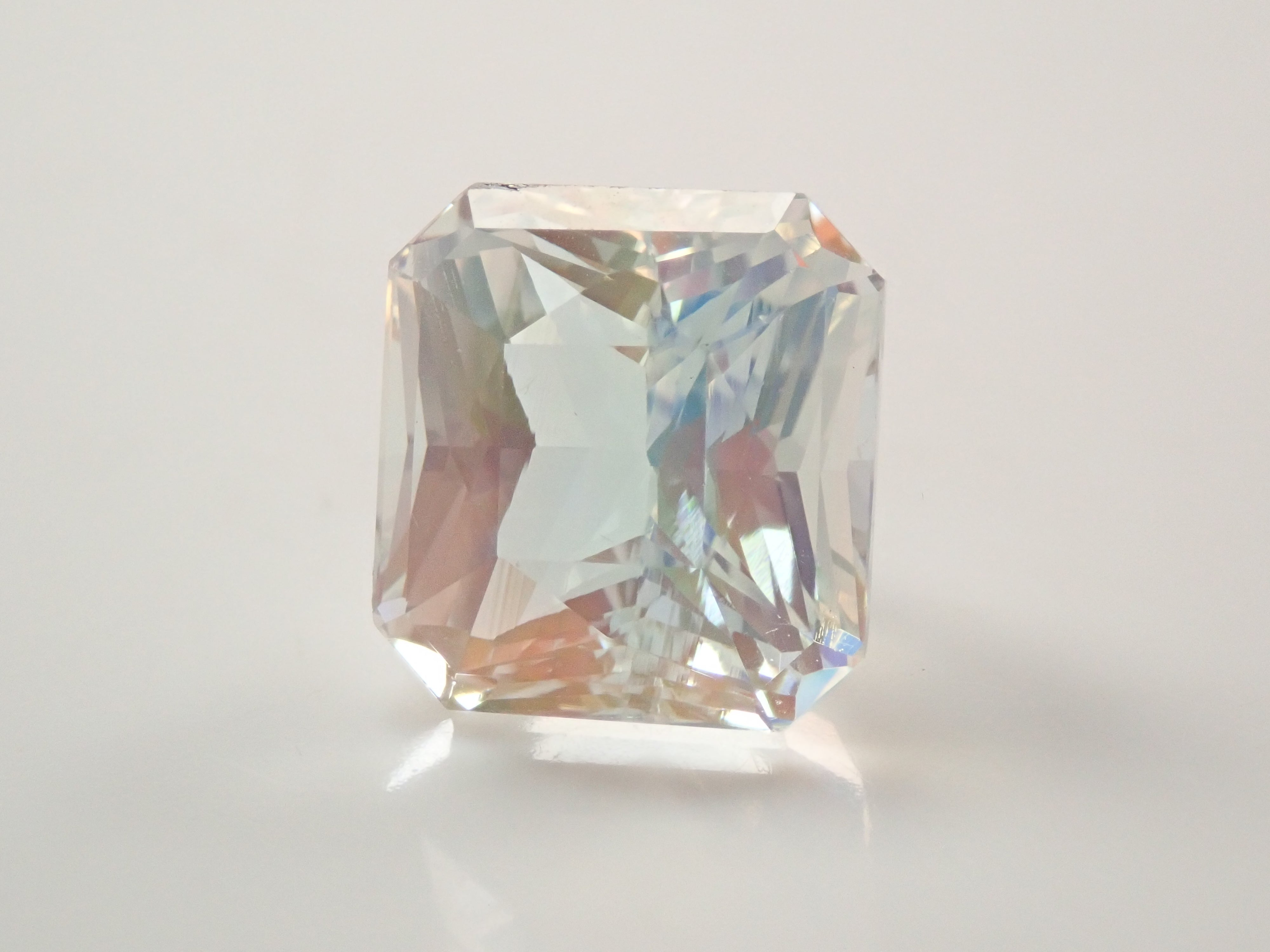 Madagascar Andesine Labradorite (commonly known as Rainbow Moonstone) 4.894ct Loose Stone