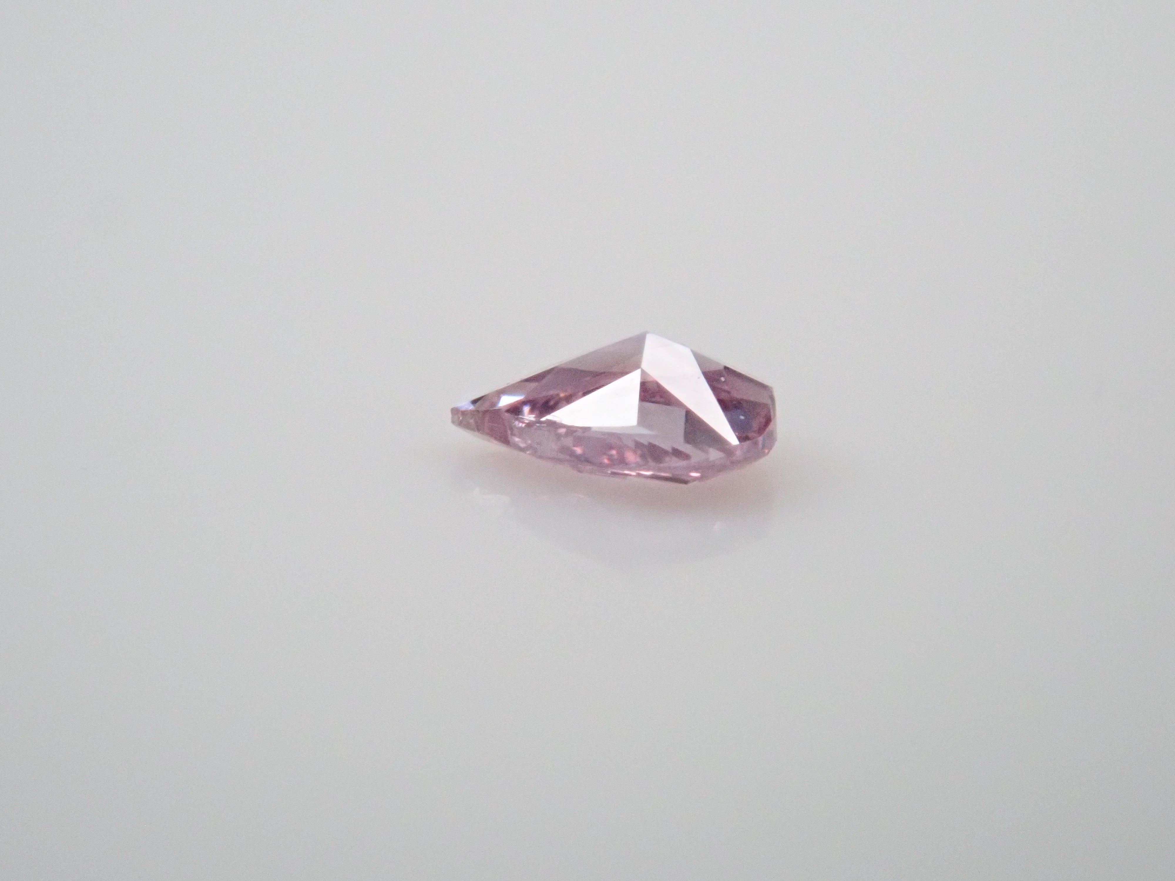 ピンクダイヤモンド 0.021ルース(FANCY INTENSE PURPLE PINK, SI2)