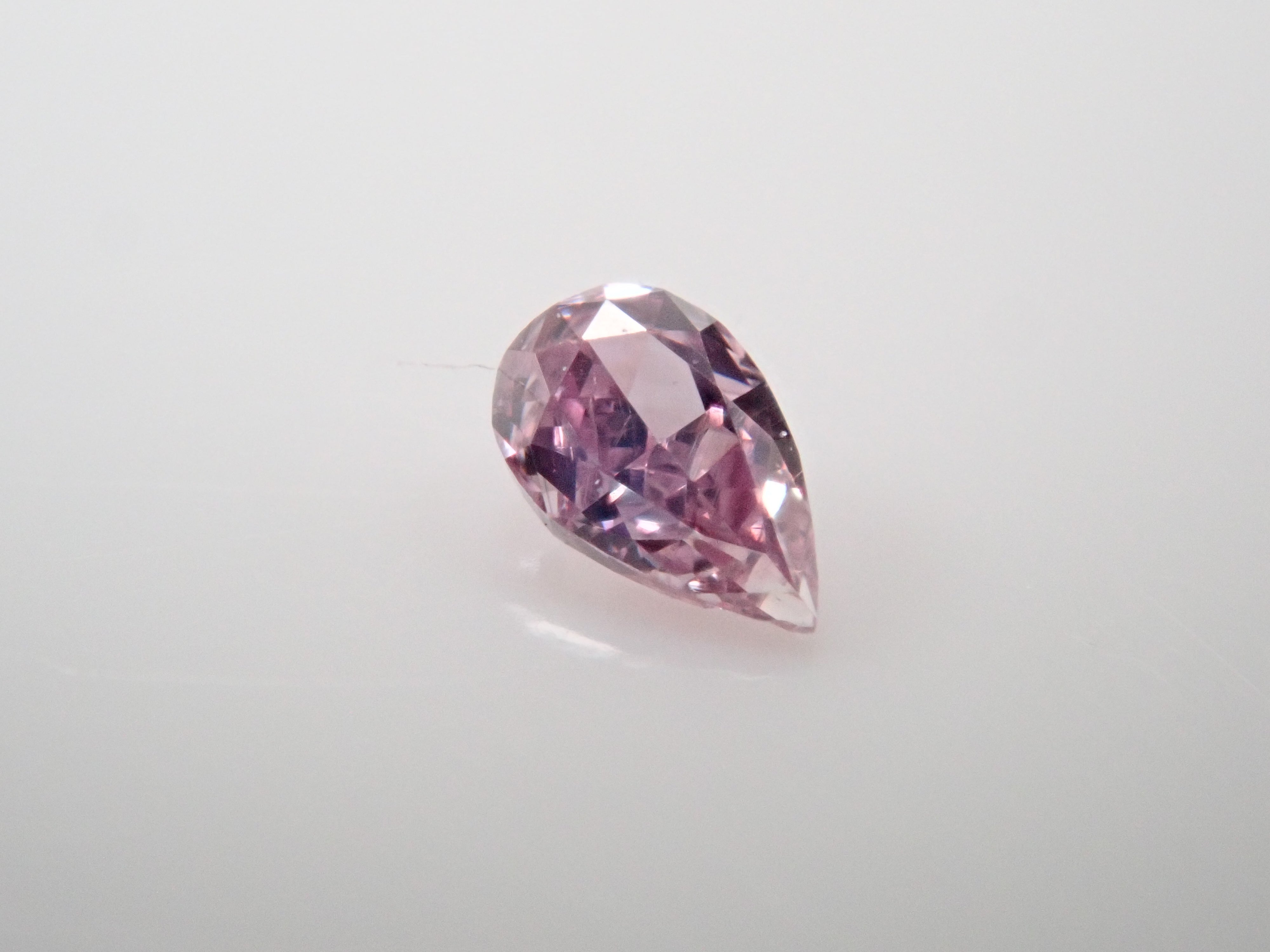 ピンクダイヤモンド 0.021ルース(FANCY INTENSE PURPLE PINK, SI2)