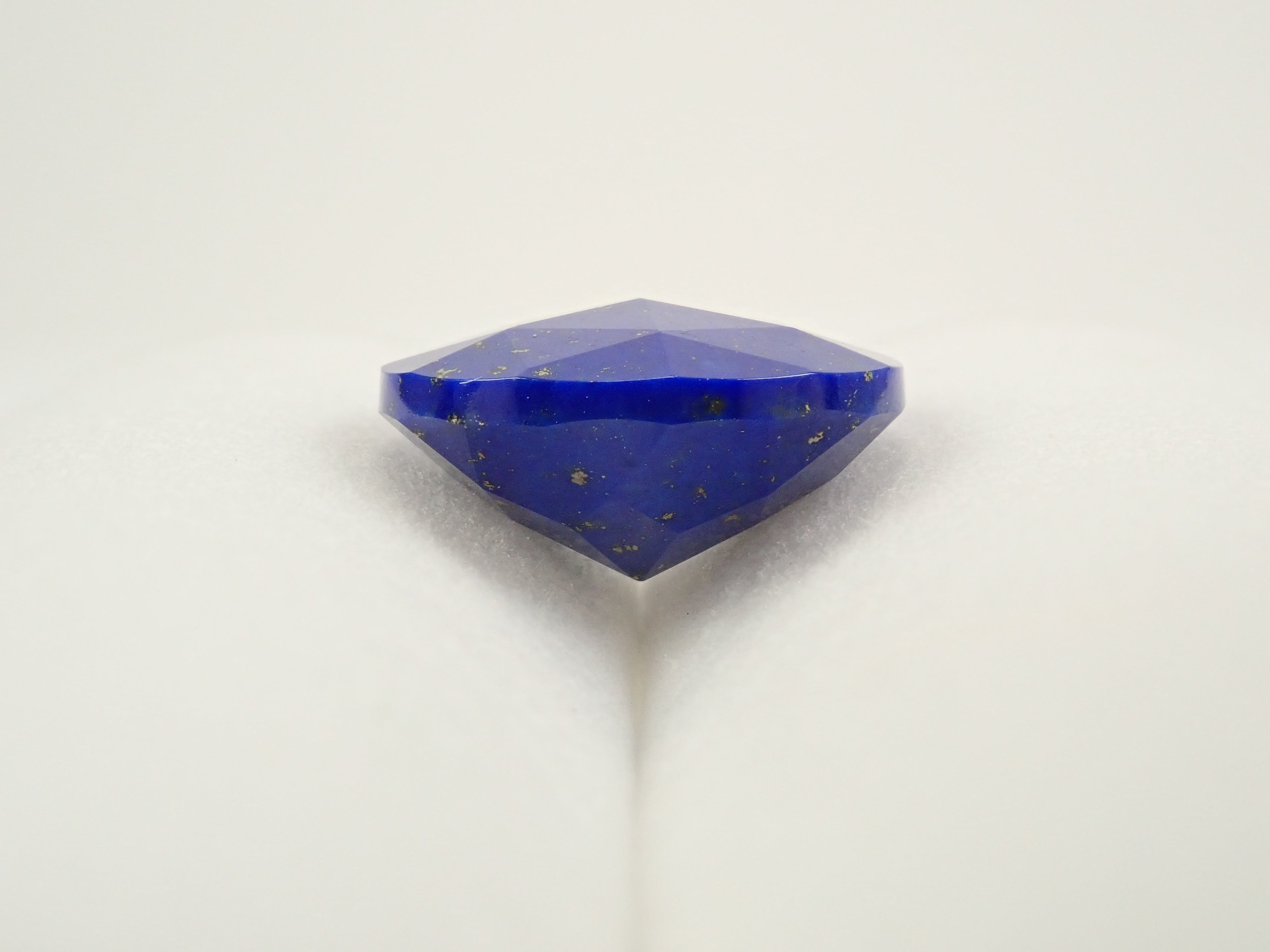 【2/2 22時販売】アフガニスタン産ラピスラズリ 11mm/5.263ctルース