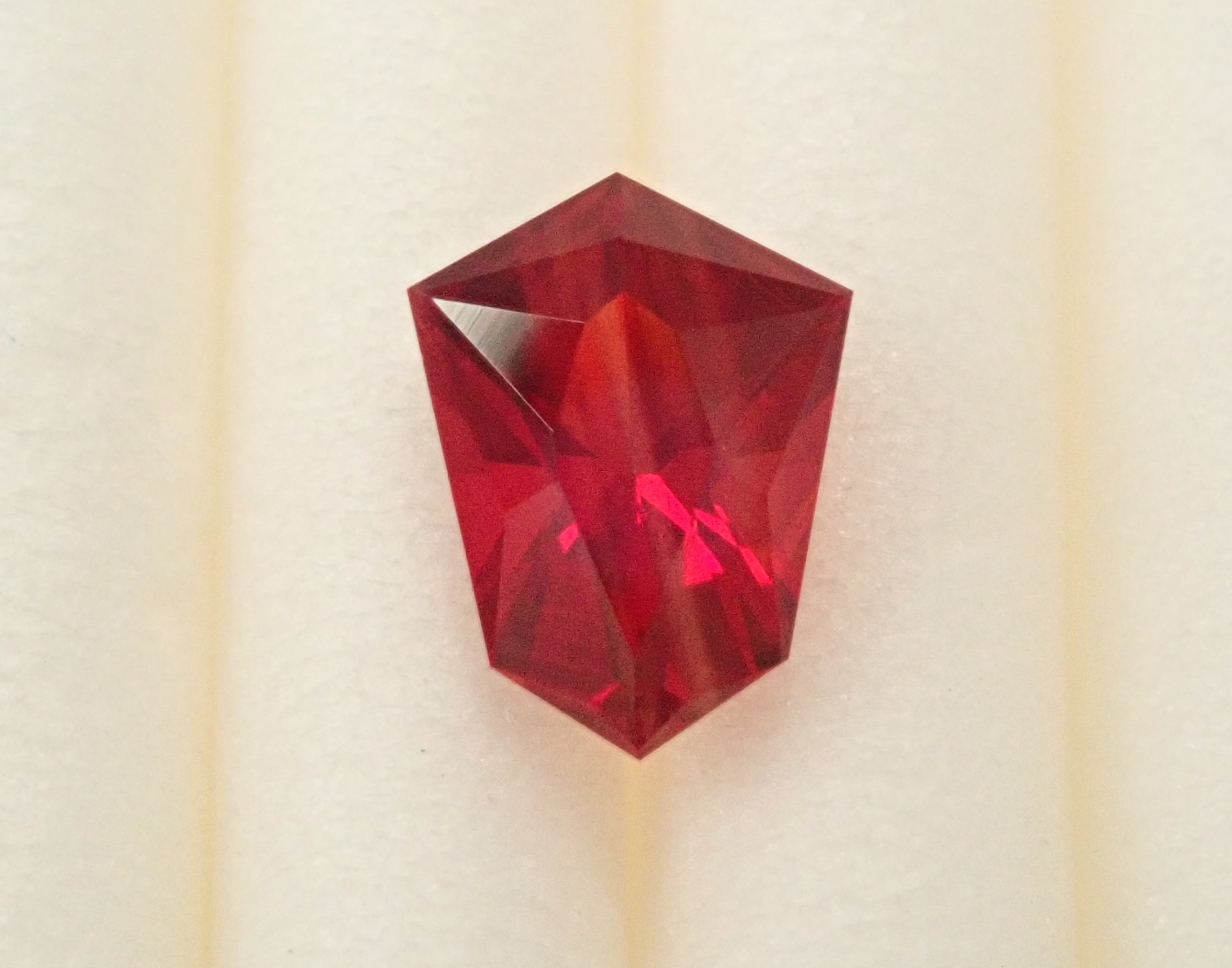 【2/7 22時販売】チベット産アンデシン 0.320ctルース