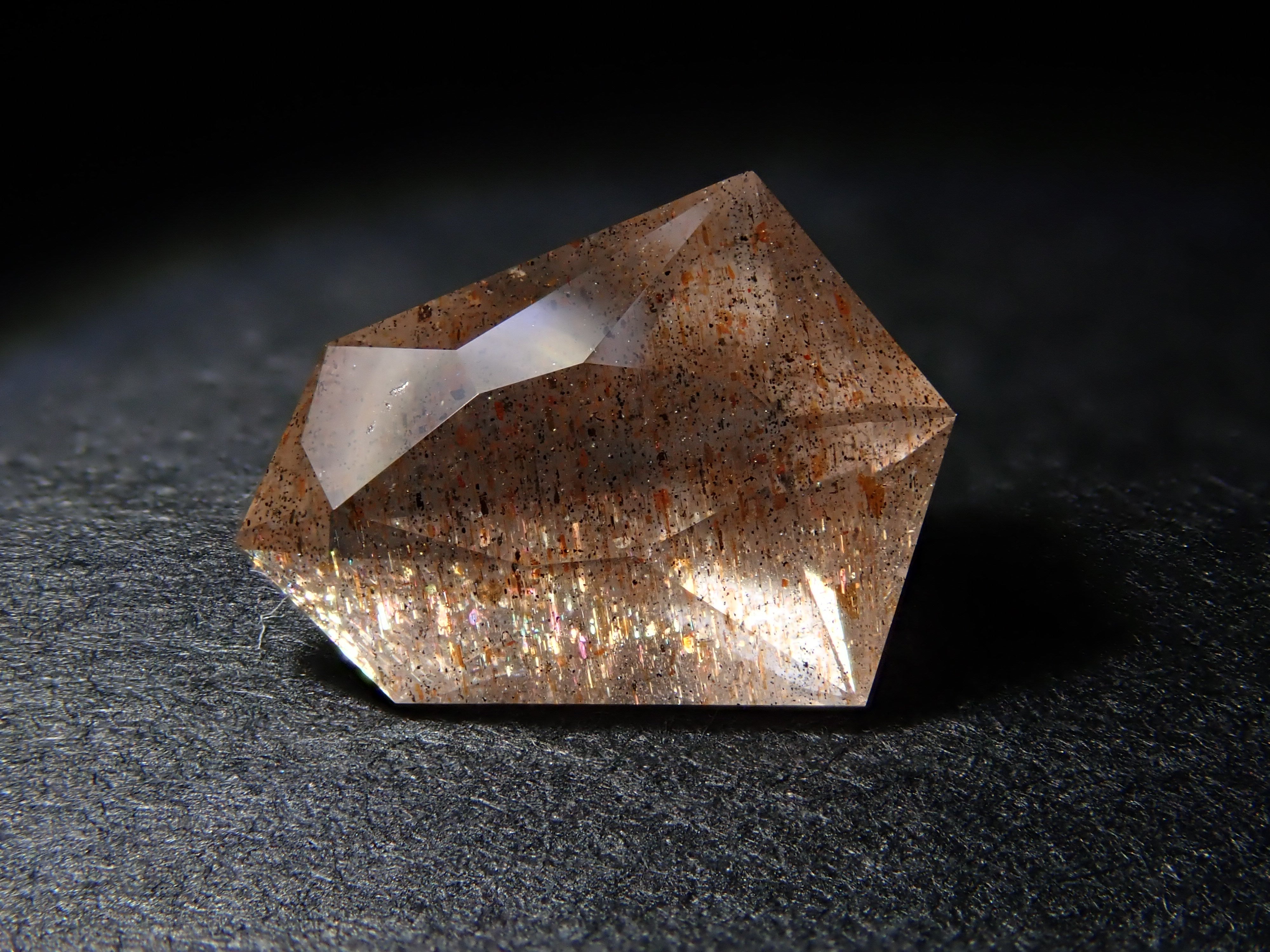 【2/7 22時販売】ブラジル産アベンチュリンベリル 0.933ctルース