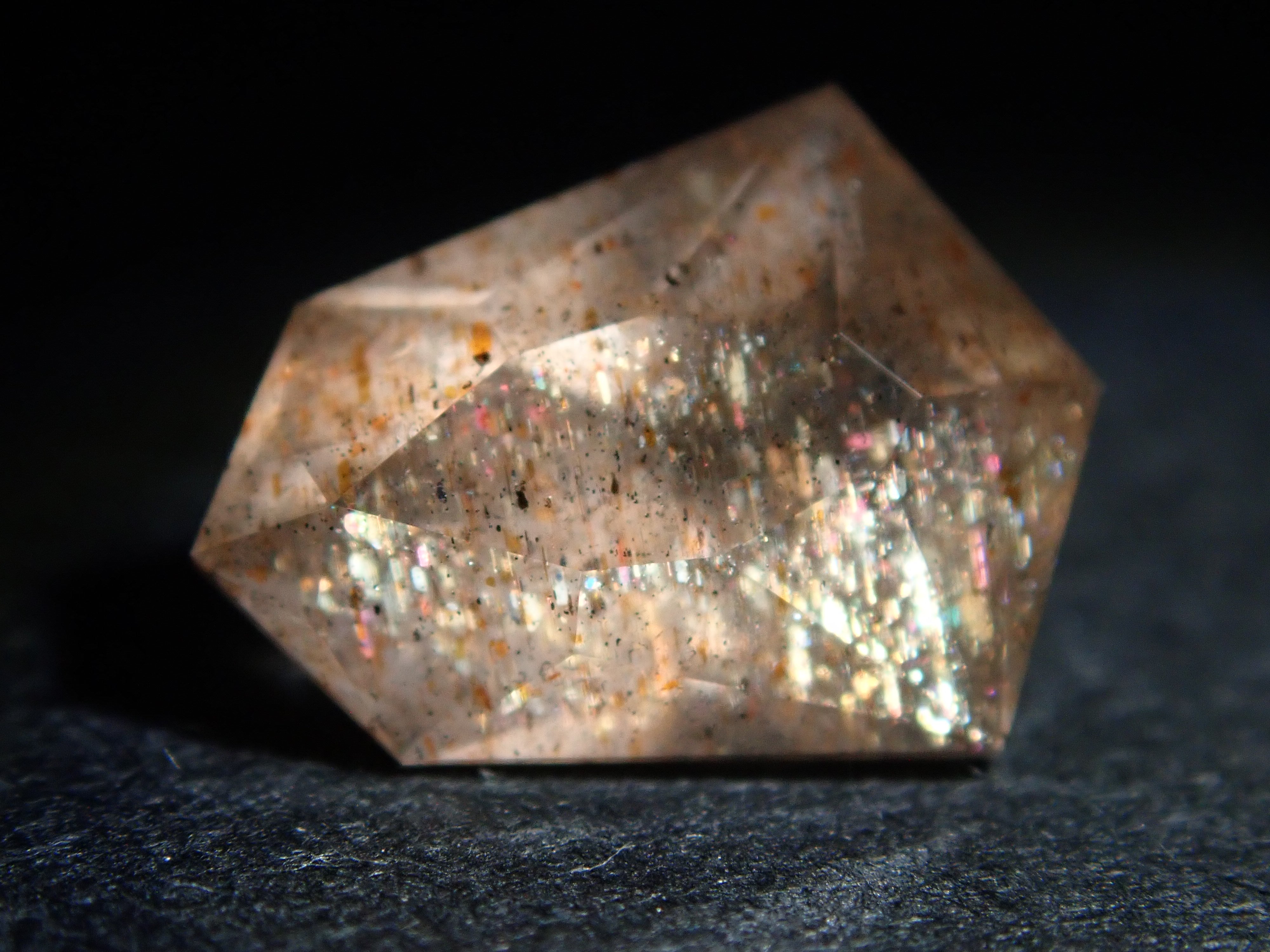 【2/7 22時販売】ブラジル産アベンチュリンベリル 0.933ctルース