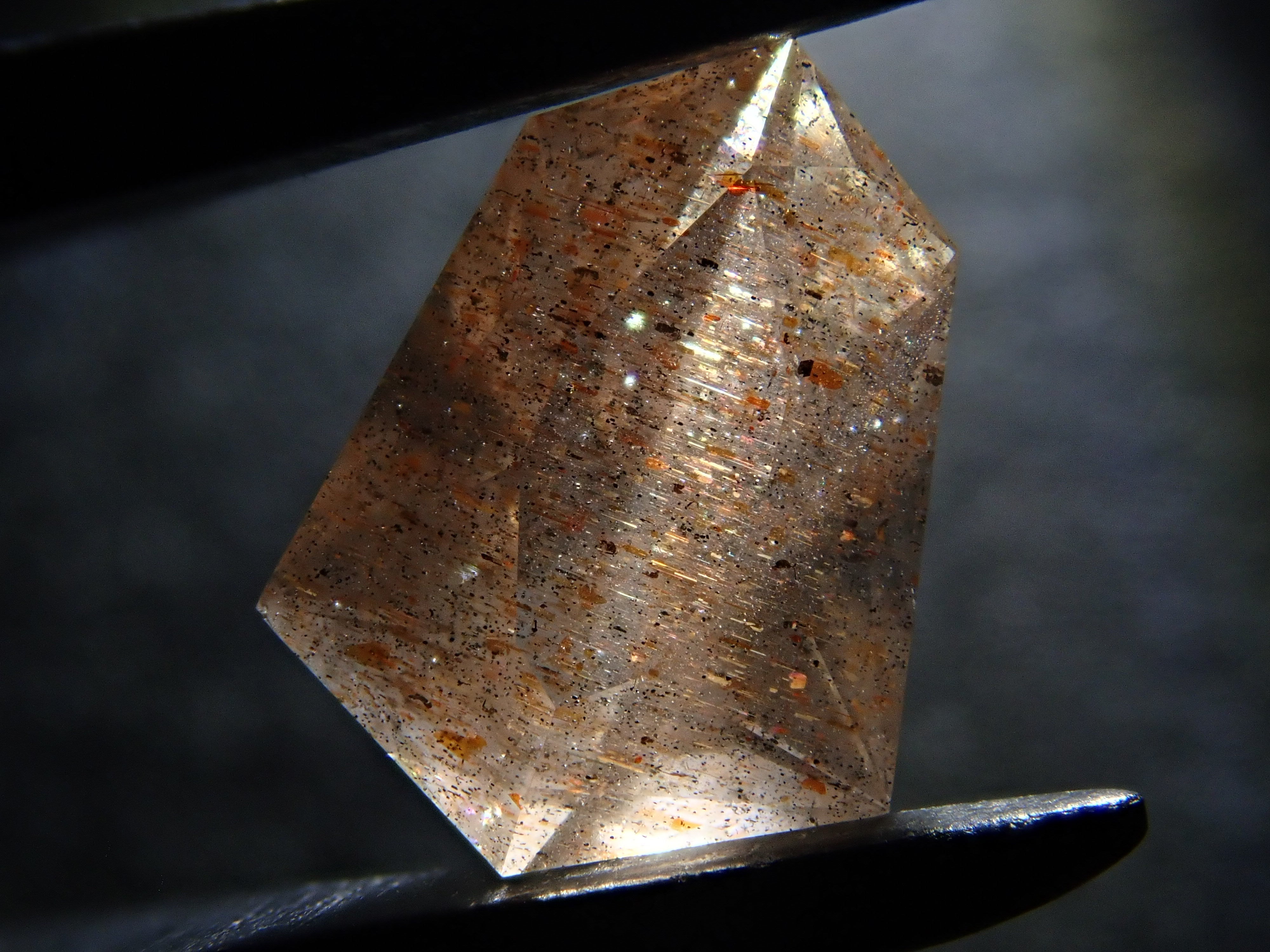 【2/7 22時販売】ブラジル産アベンチュリンベリル 0.933ctルース