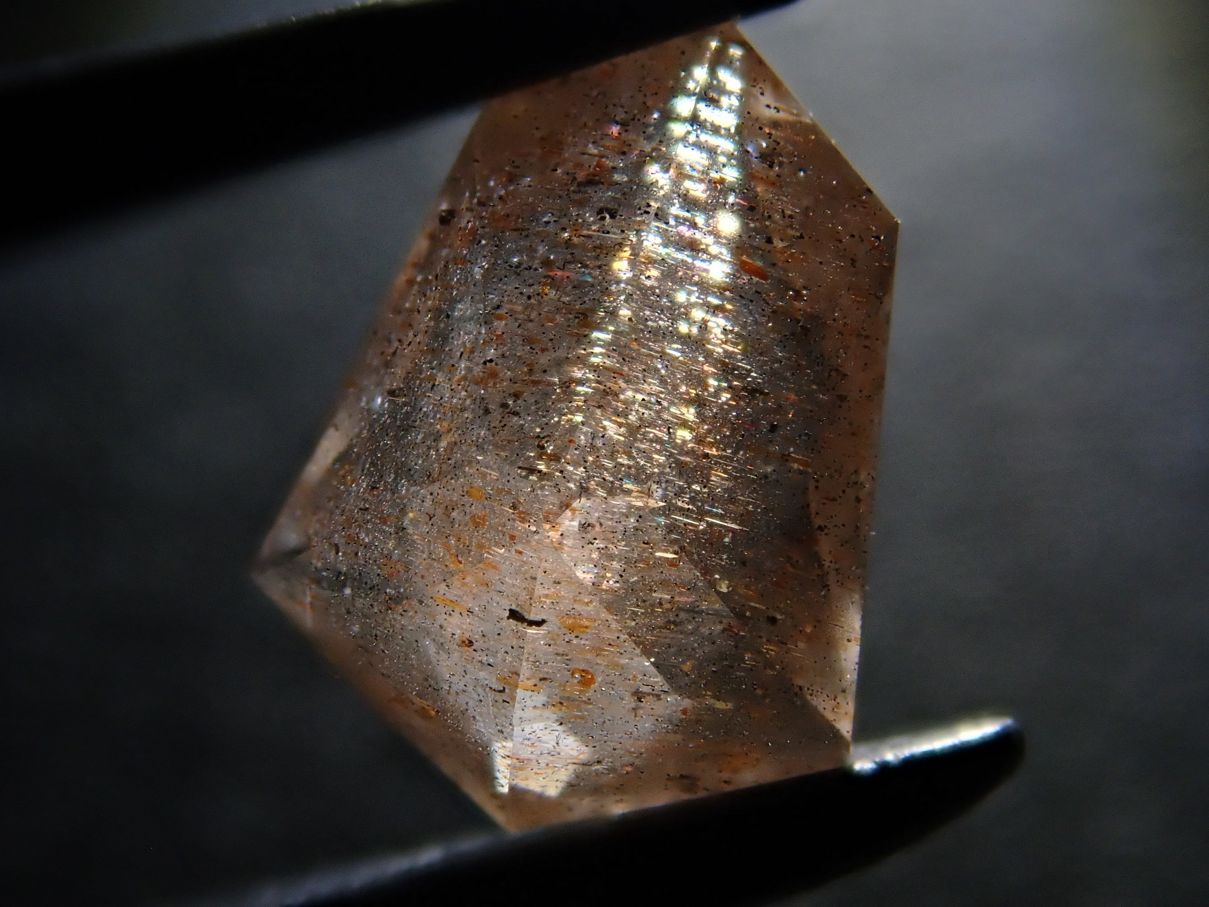 【2/7 22時販売】ブラジル産アベンチュリンベリル 0.933ctルース