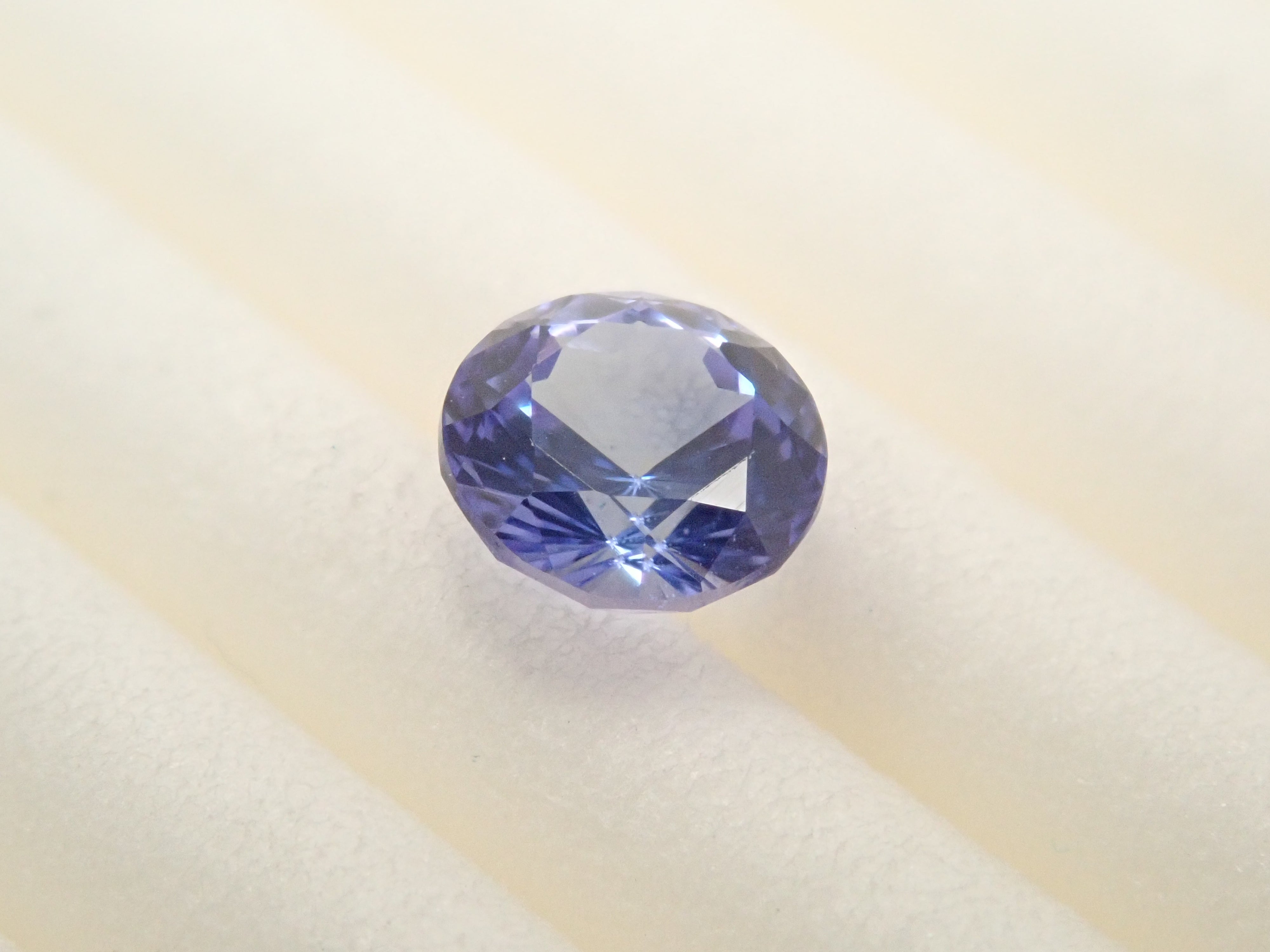 【2/5 22時販売】タンザニア産タンザナイト 4.5mm/0.390ctルース AIGS