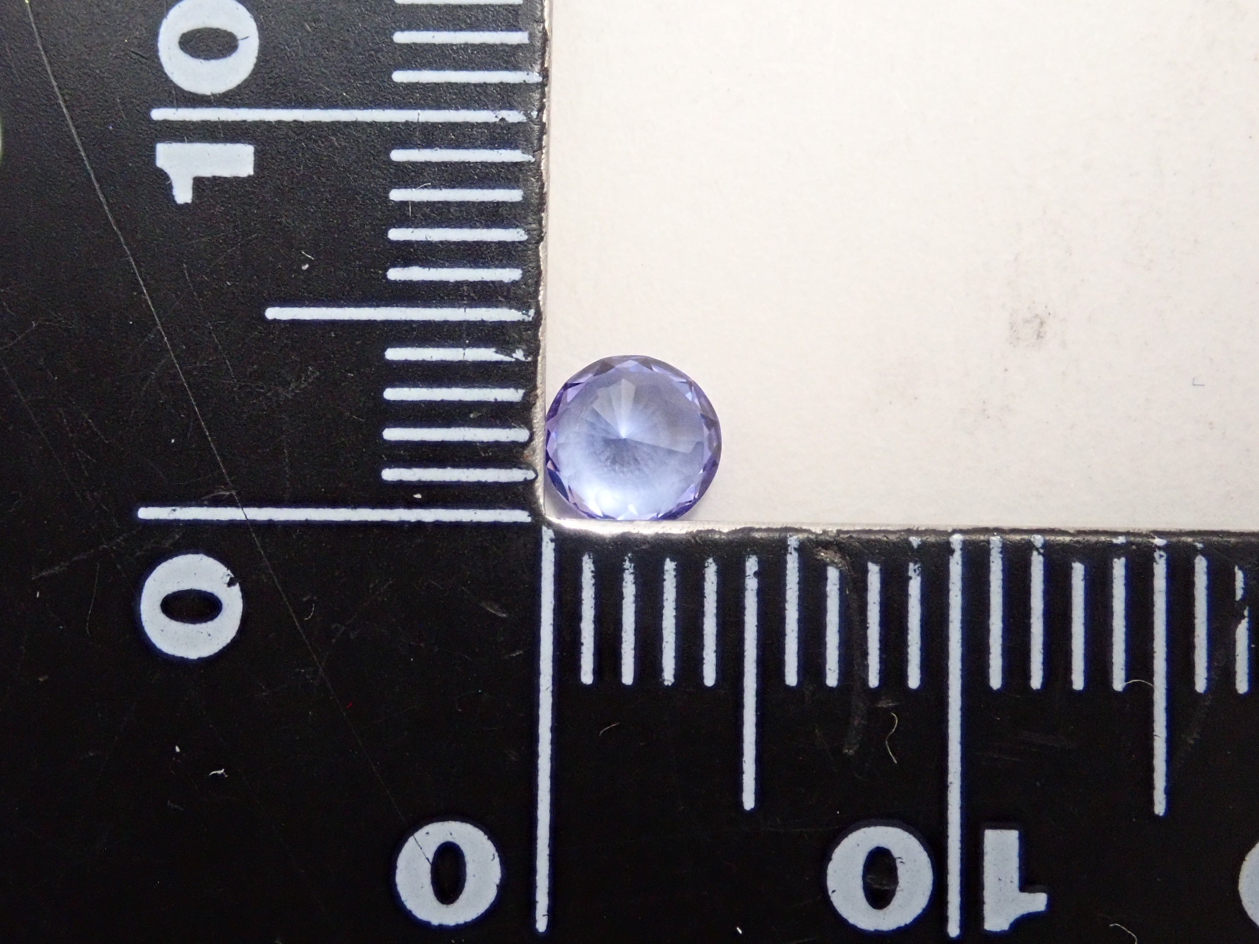 【2/5 22時販売】タンザニア産タンザナイト 4.5mm/0.390ctルース AIGS