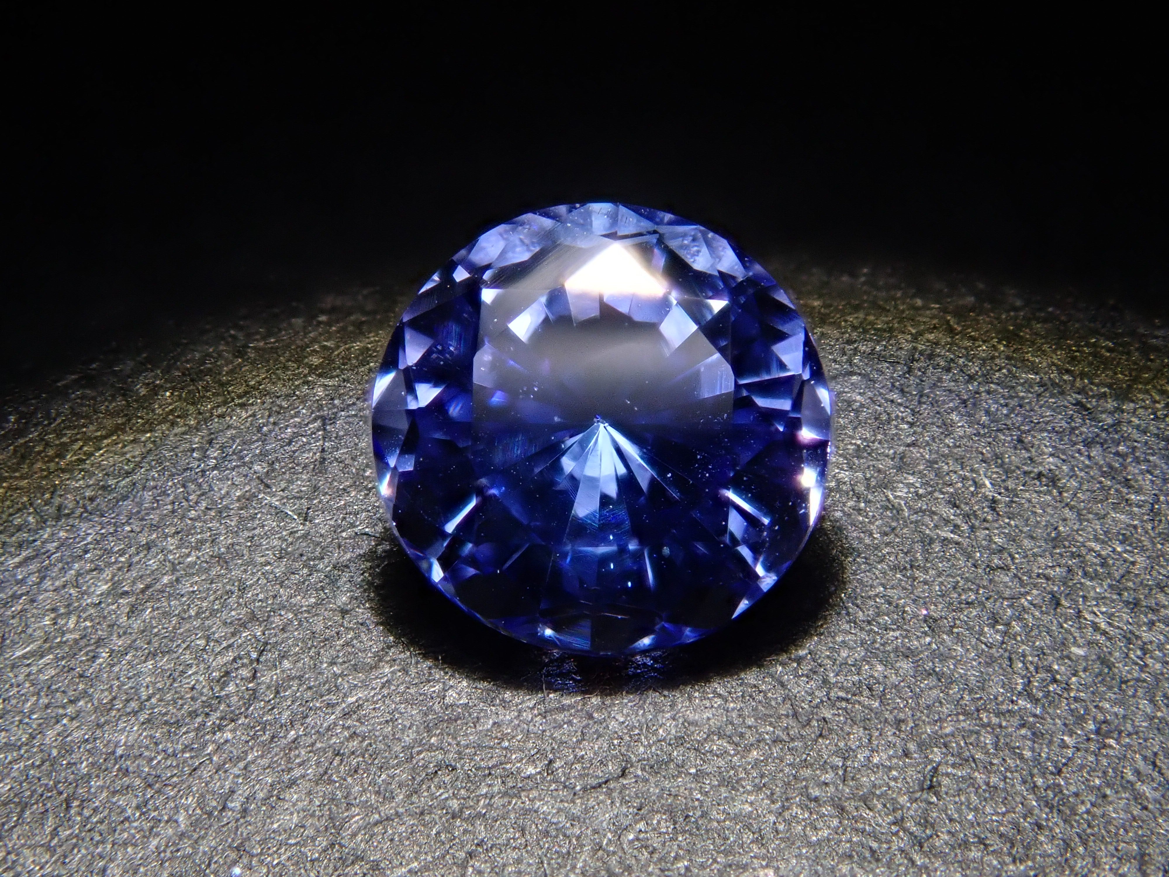 【2/5 22時販売】タンザニア産タンザナイト 4.5mm/0.390ctルース AIGS