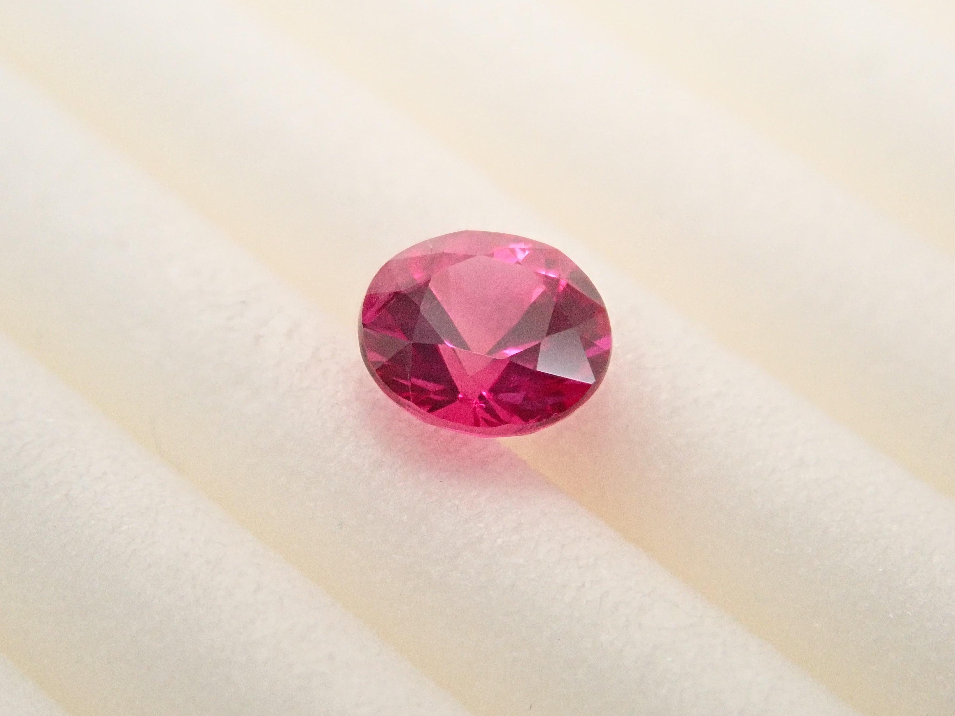 Pigeon blood ruby 0.310ct loose