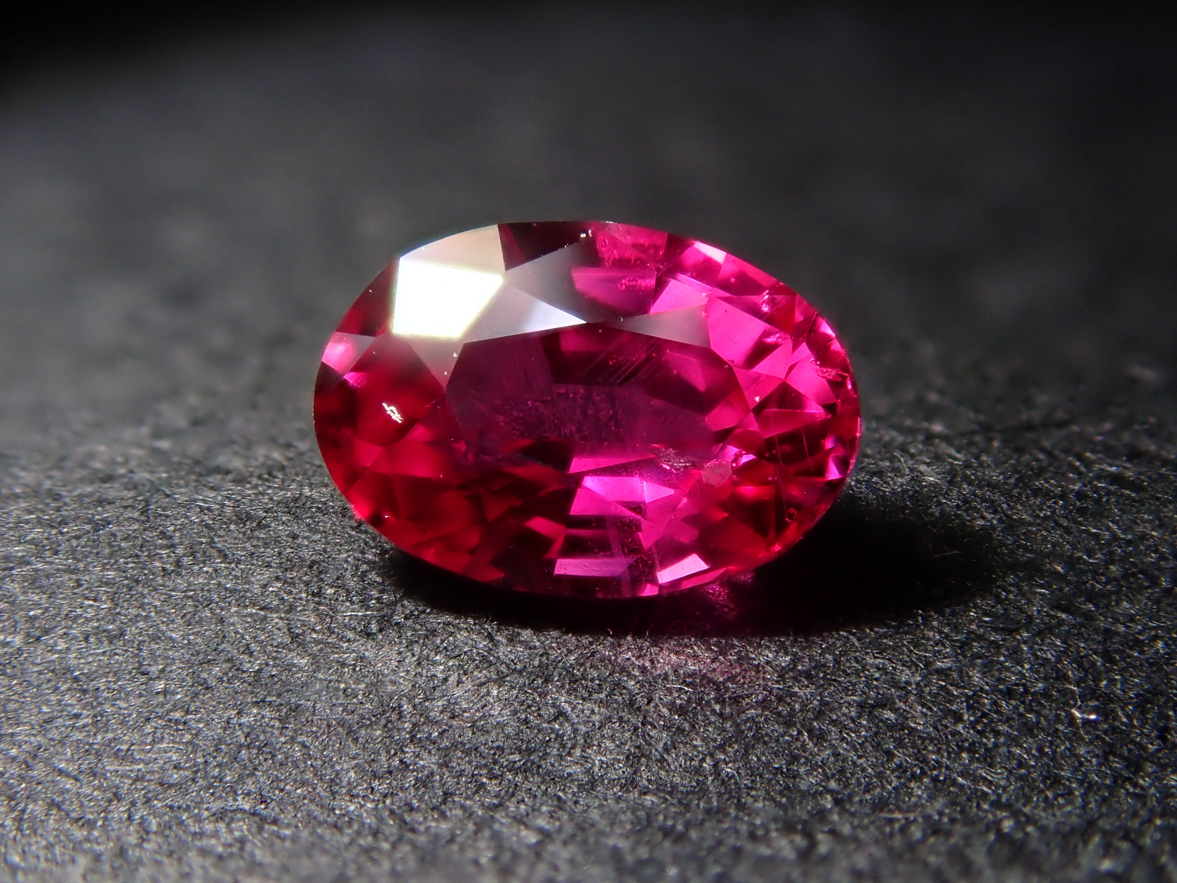 Unheated Pigeon Blood Ruby 0.310ct Loose