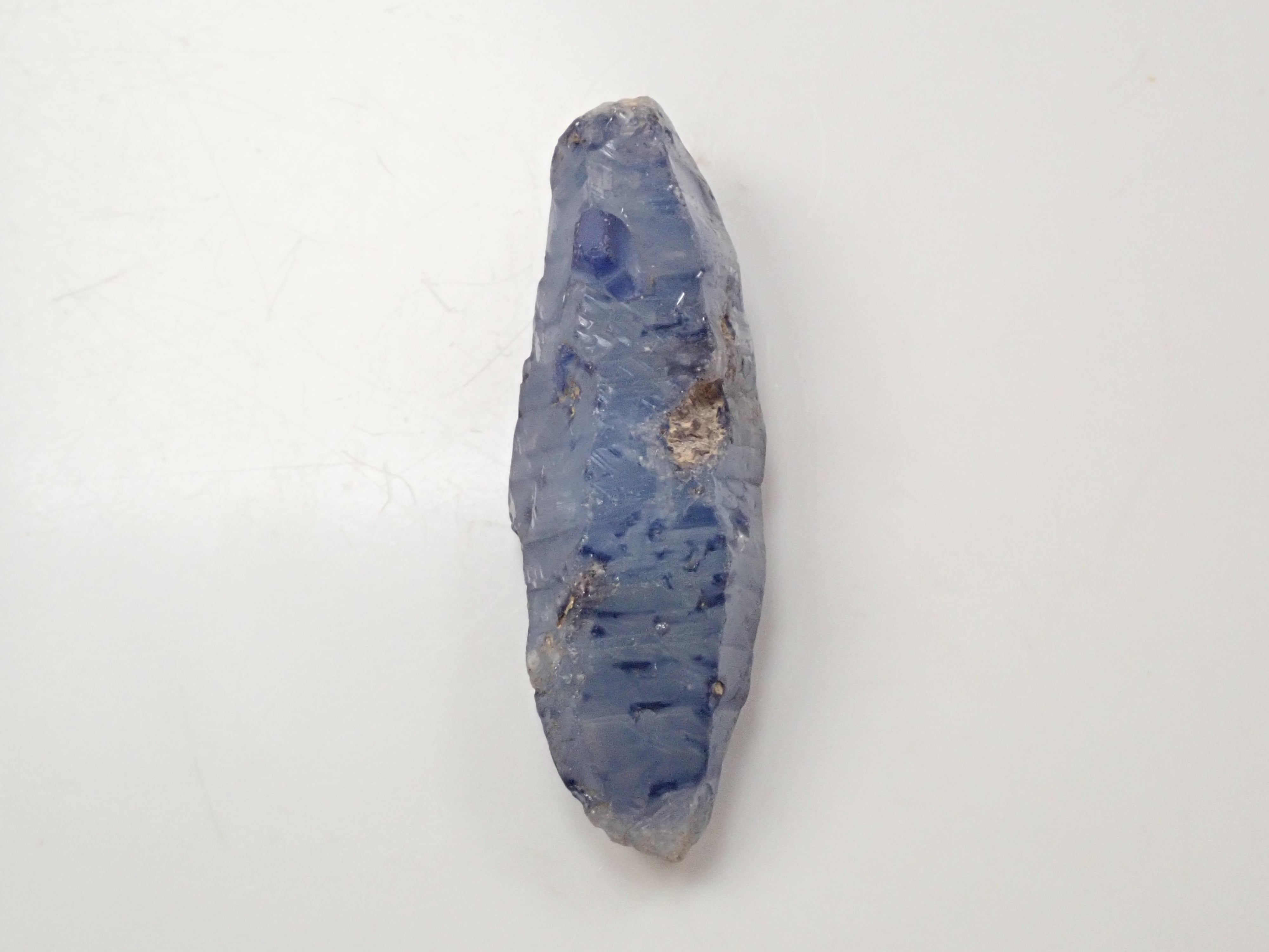 【抽選販売_20260301_15】スリランカ産グラスボディ(サファイアクリスタル) 142.496ct原石