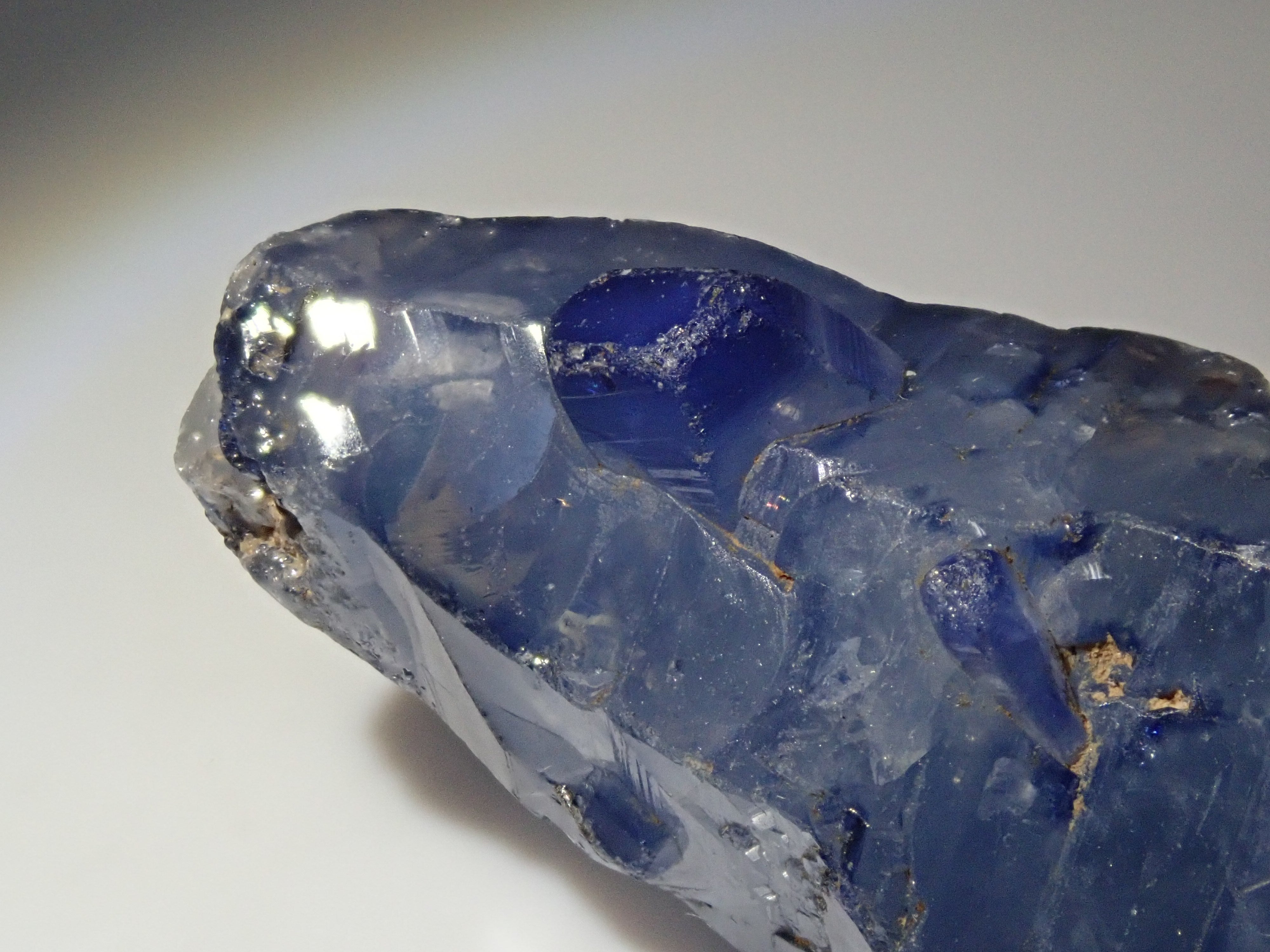 【抽選販売_20260301_15】スリランカ産グラスボディ(サファイアクリスタル) 142.496ct原石