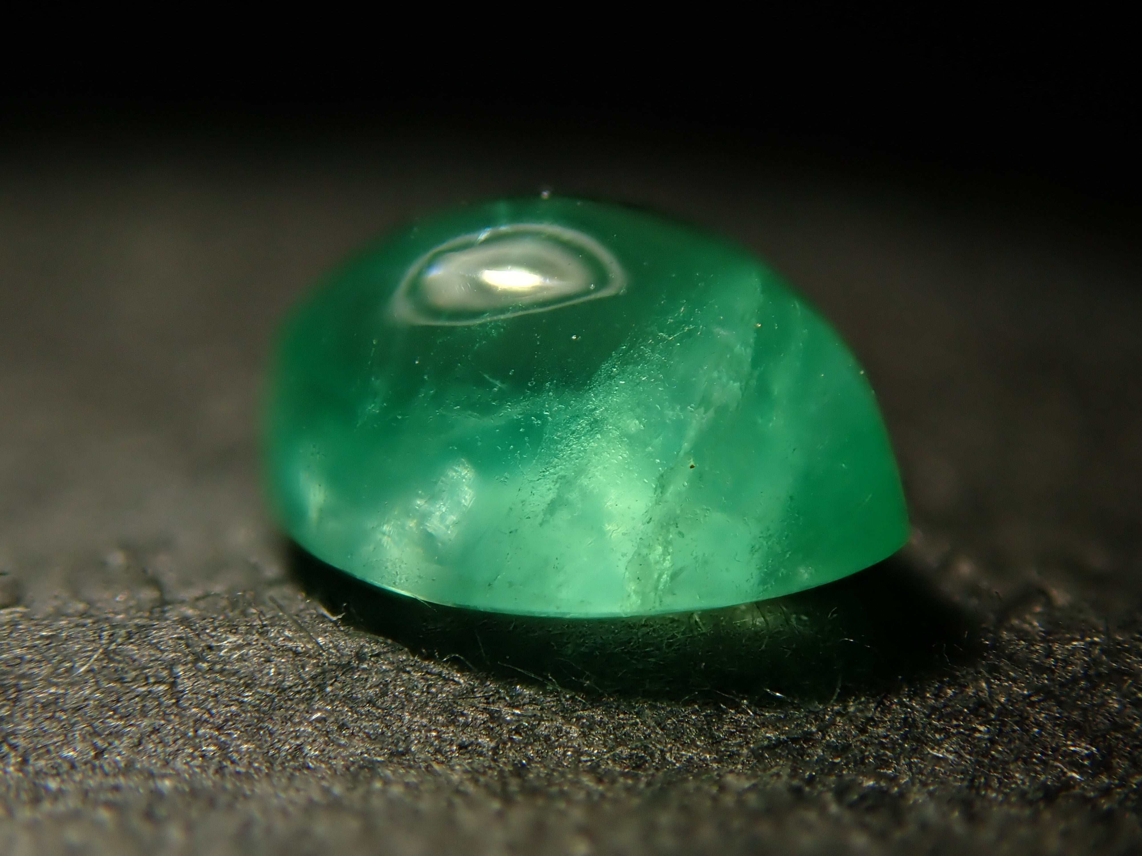 【2/5 22時販売】コロンビア産エメラルドキャッツアイ 0.417ctルース