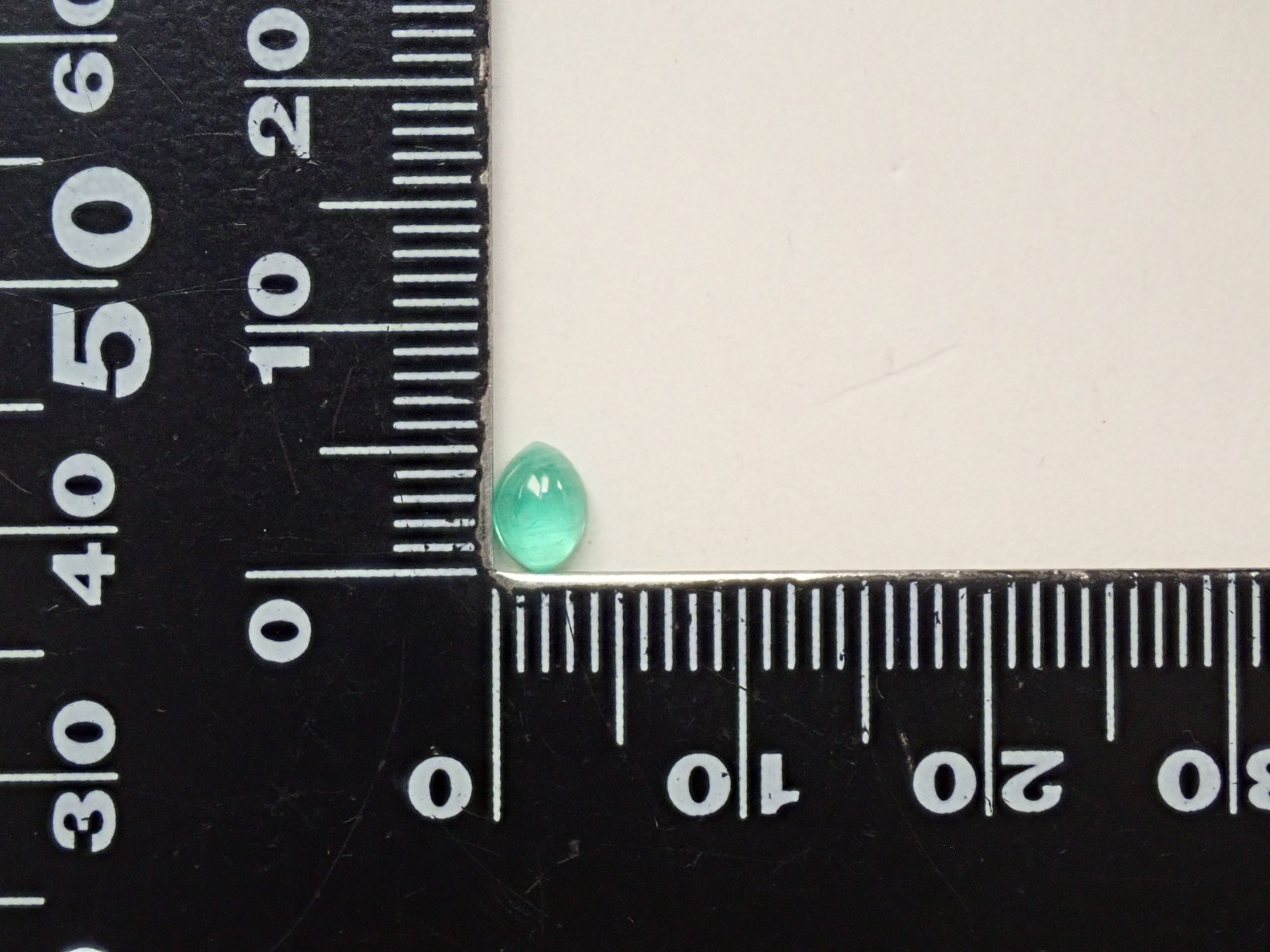 【2/5 22時販売】コロンビア産エメラルドキャッツアイ 0.417ctルース