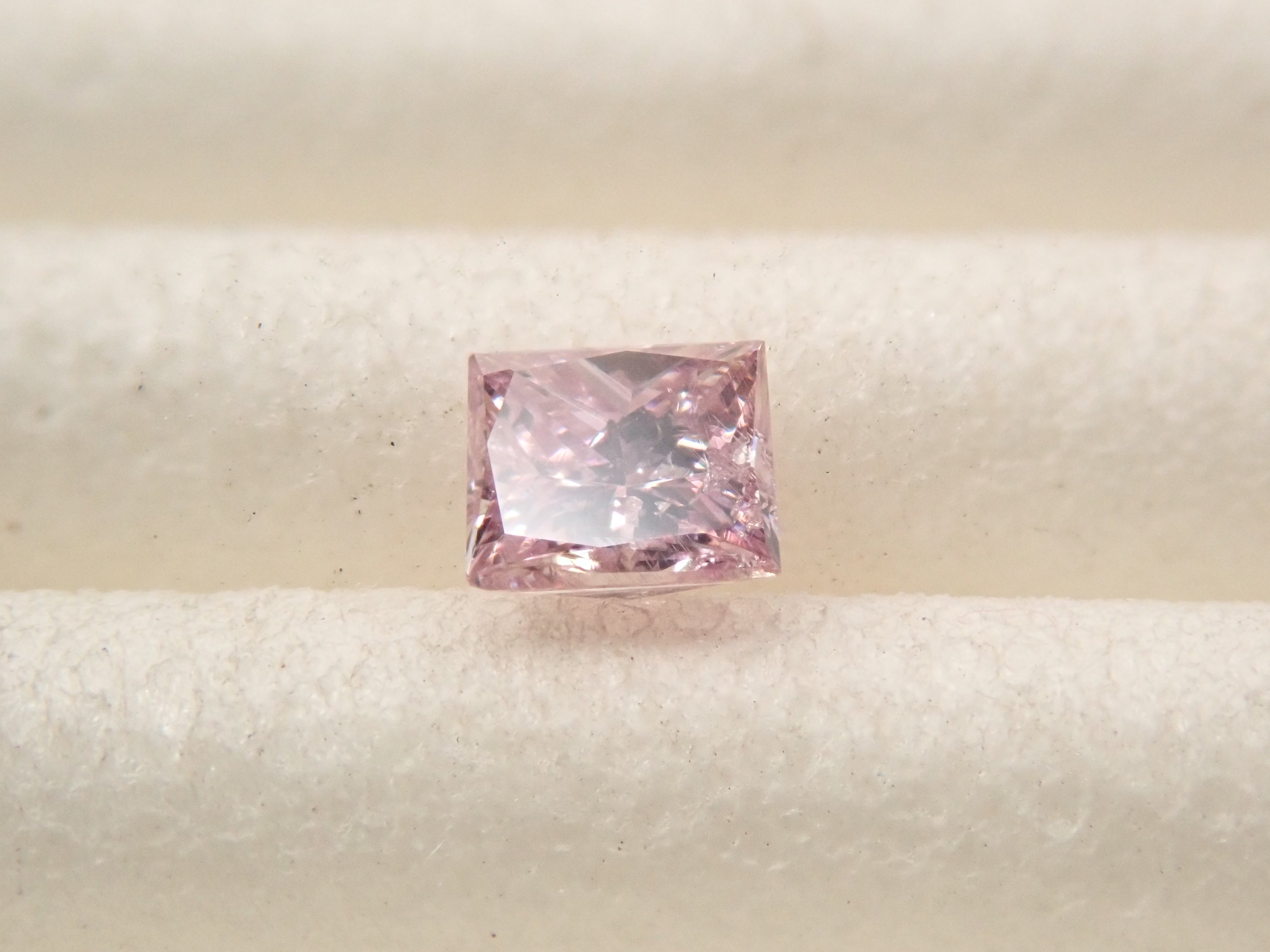 Pink Diamond 0.139ct Loose (FANCY PURPLISH PINK, I1)