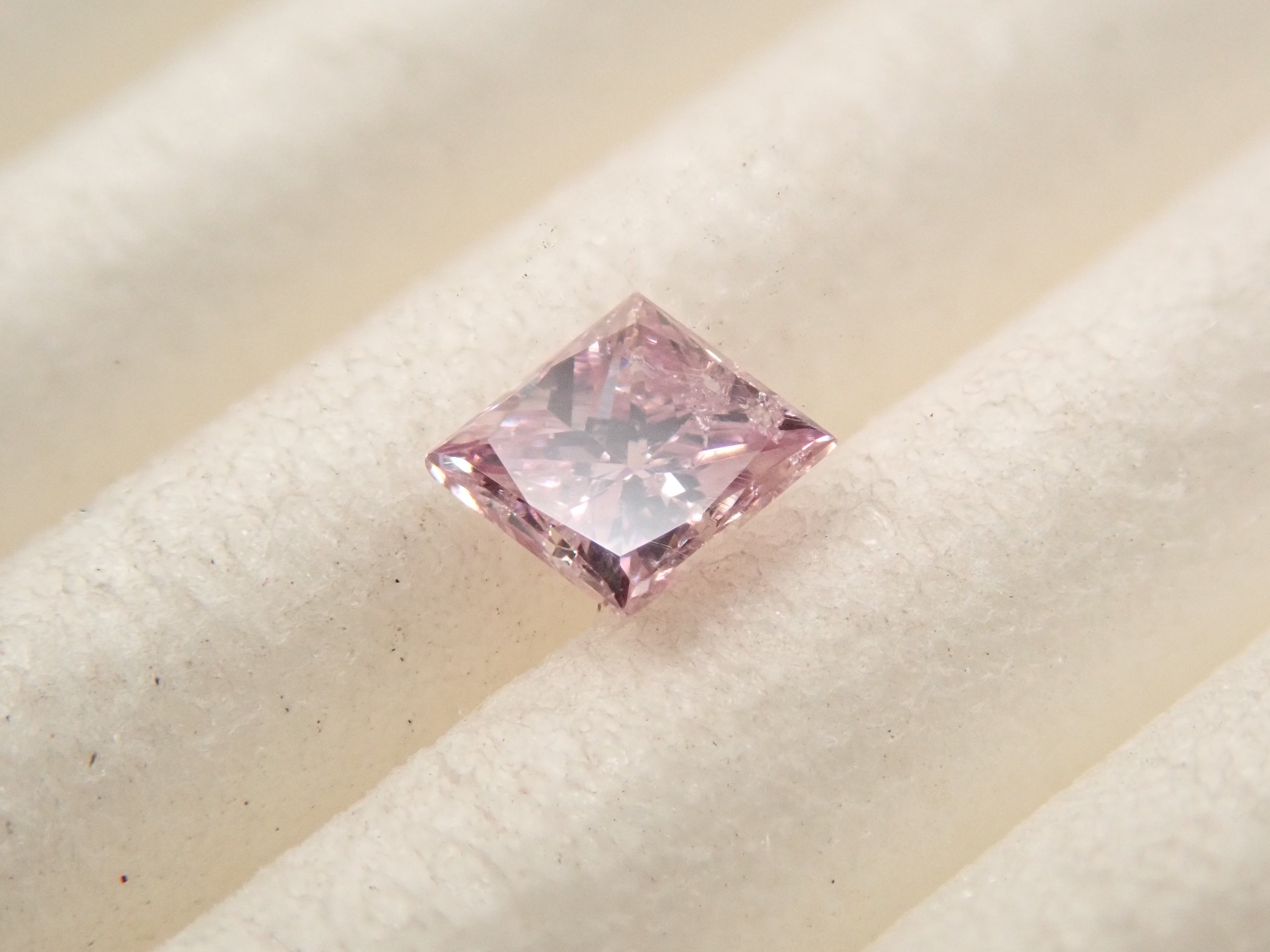 Pink Diamond 0.139ct Loose (FANCY PURPLISH PINK, I1)