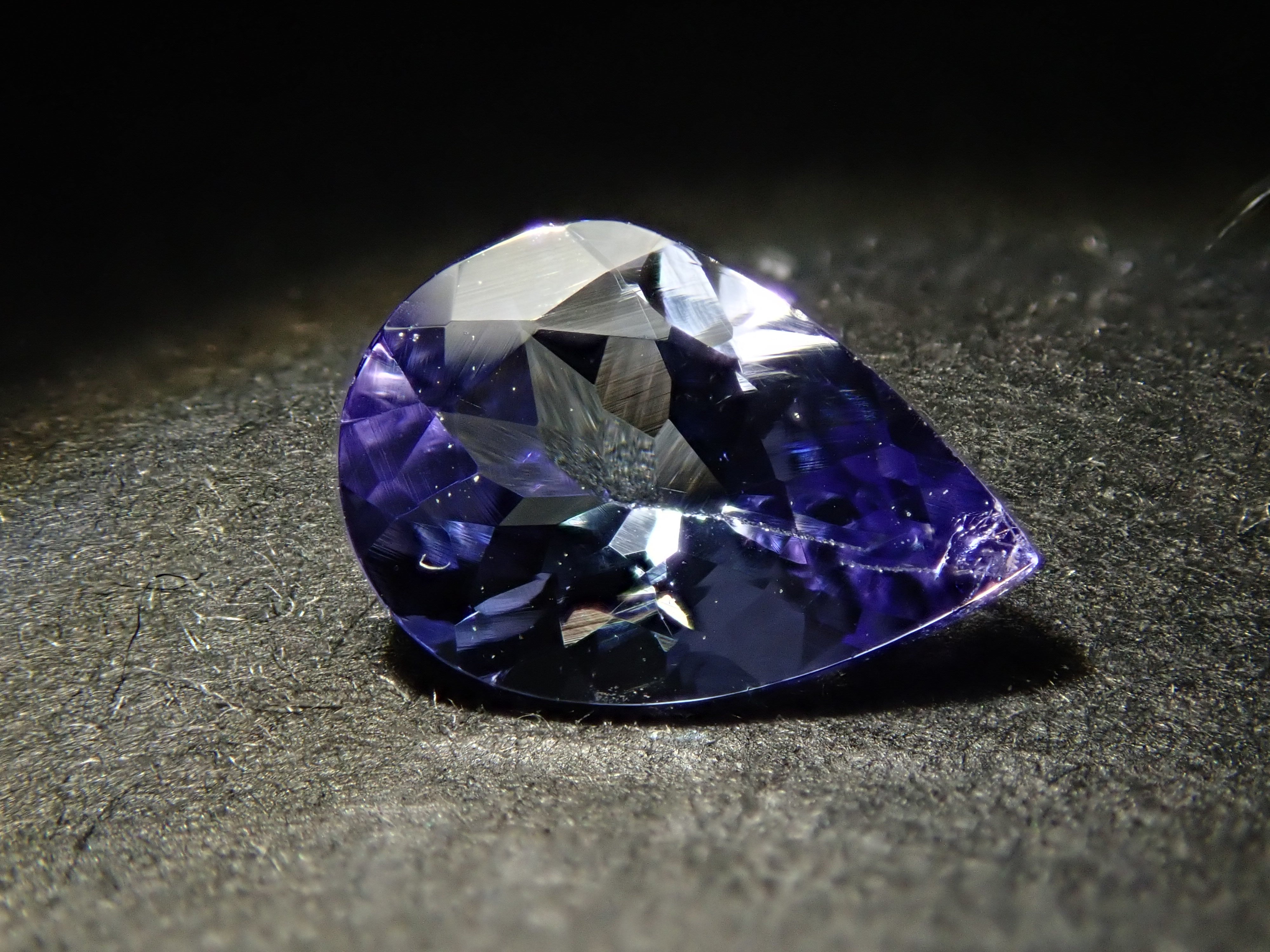 【2/5 22時販売】タンザニア産タンザナイト 0.579ctルース