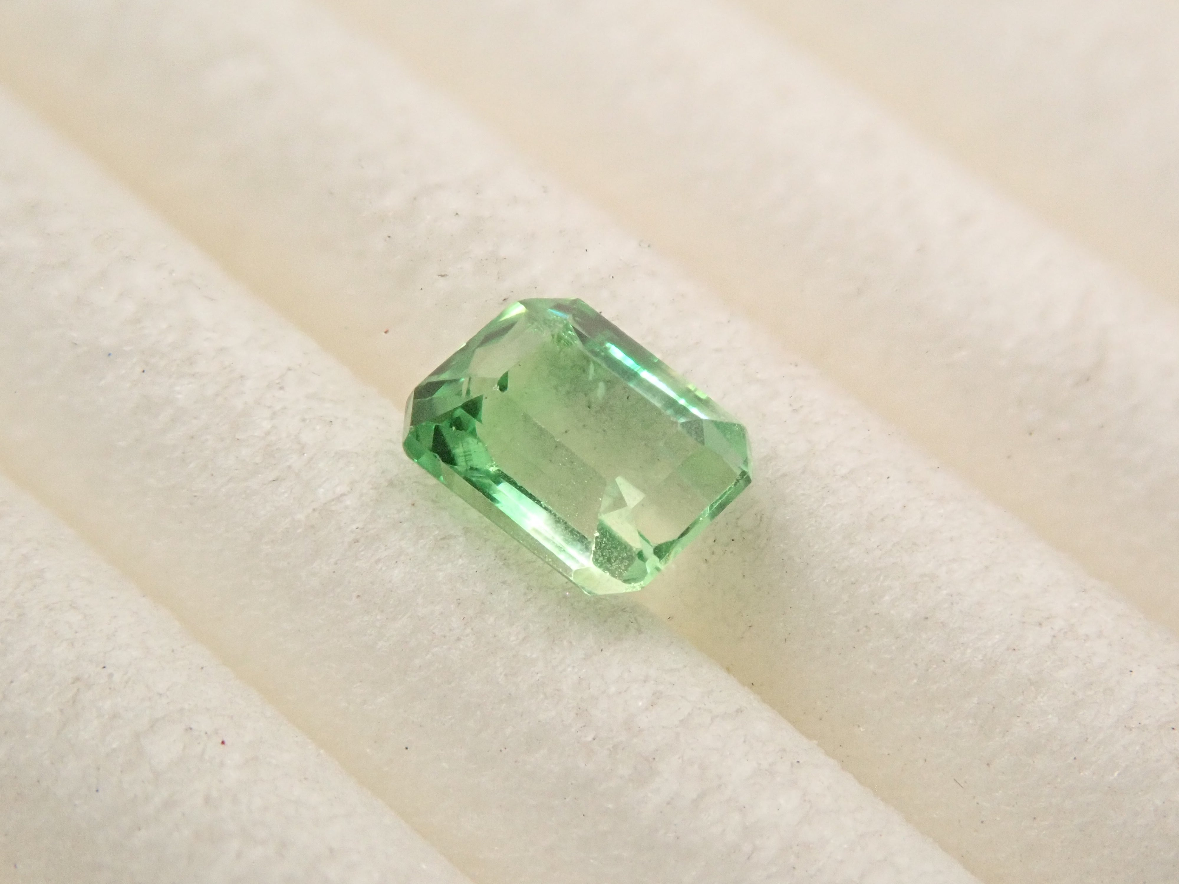 Bicolor Grossular Garnet 0.316ct Loose Stone