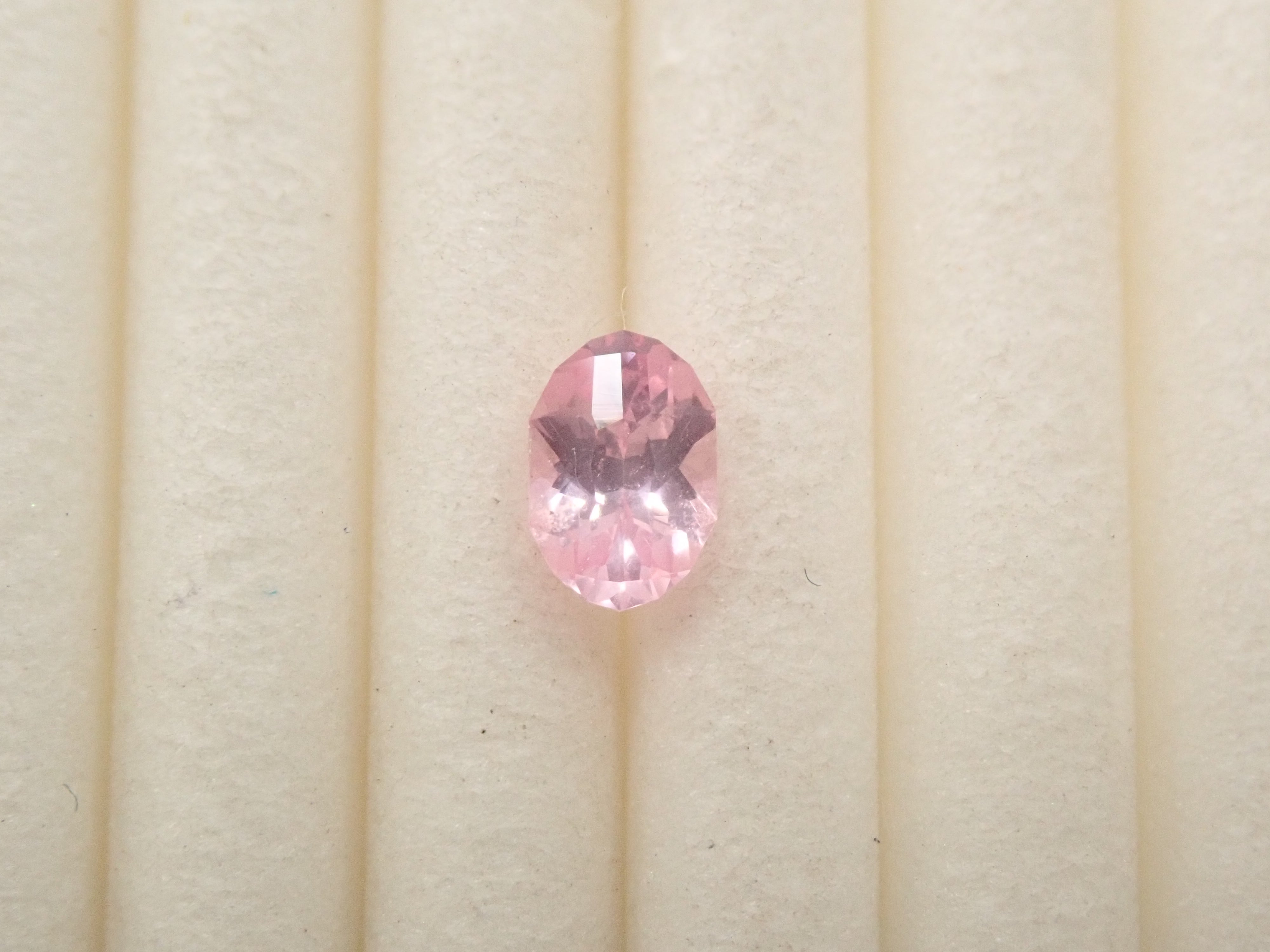 【2/4 22時販売】モザンビーク産ピンクスピネル 0.227ctルース