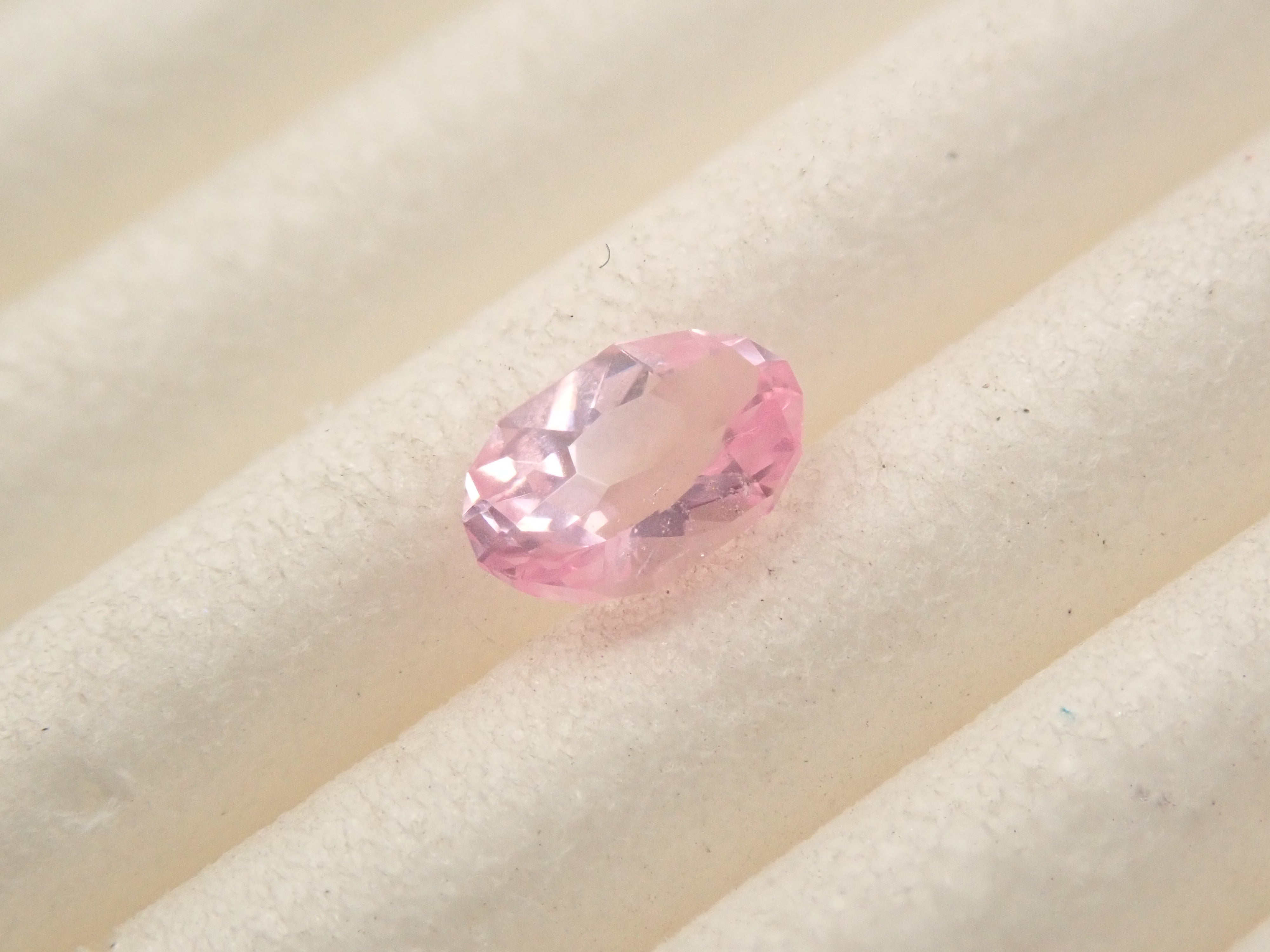 【2/4 22時販売】モザンビーク産ピンクスピネル 0.227ctルース