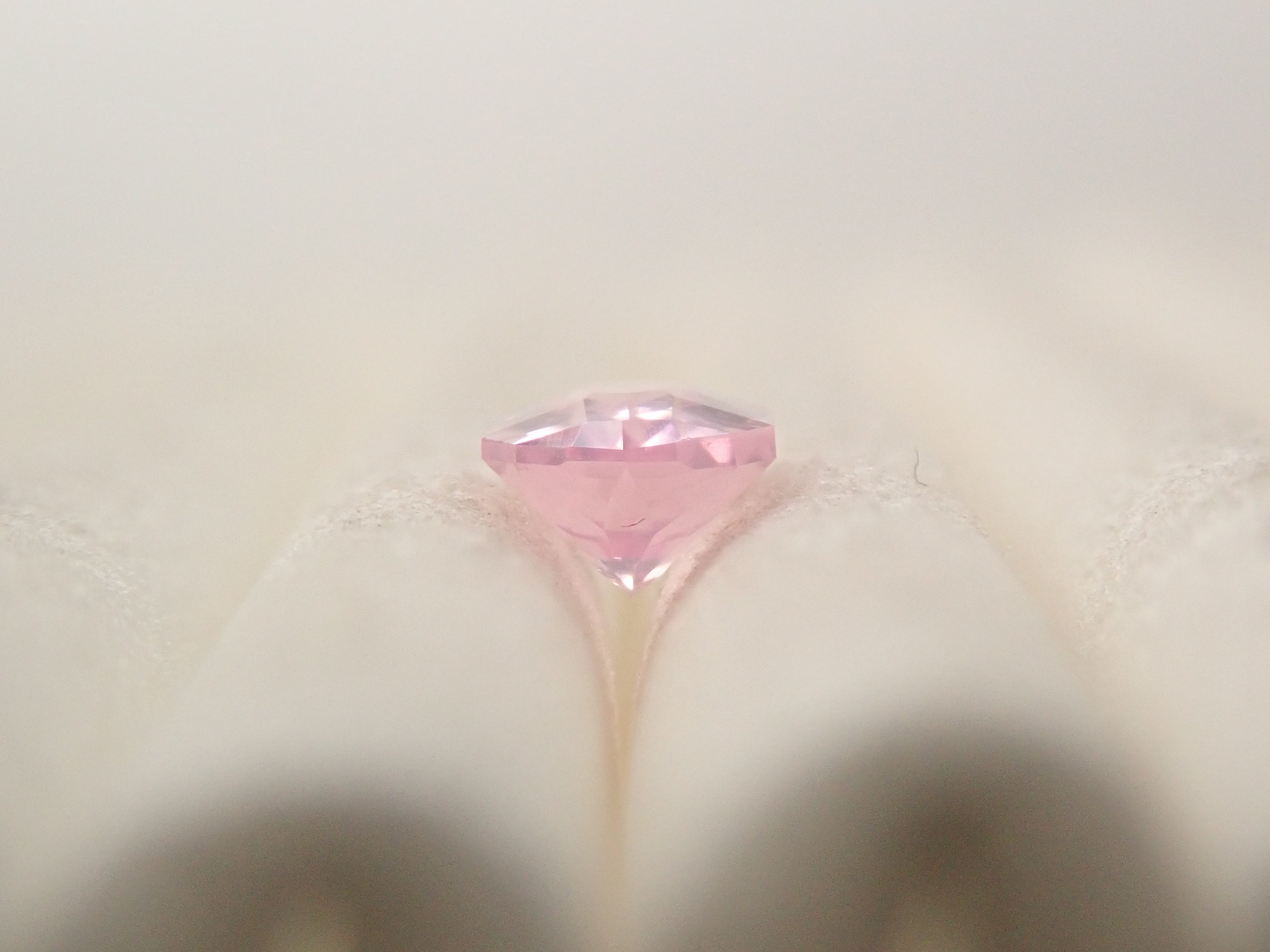 【2/4 22時販売】モザンビーク産ピンクスピネル 0.227ctルース