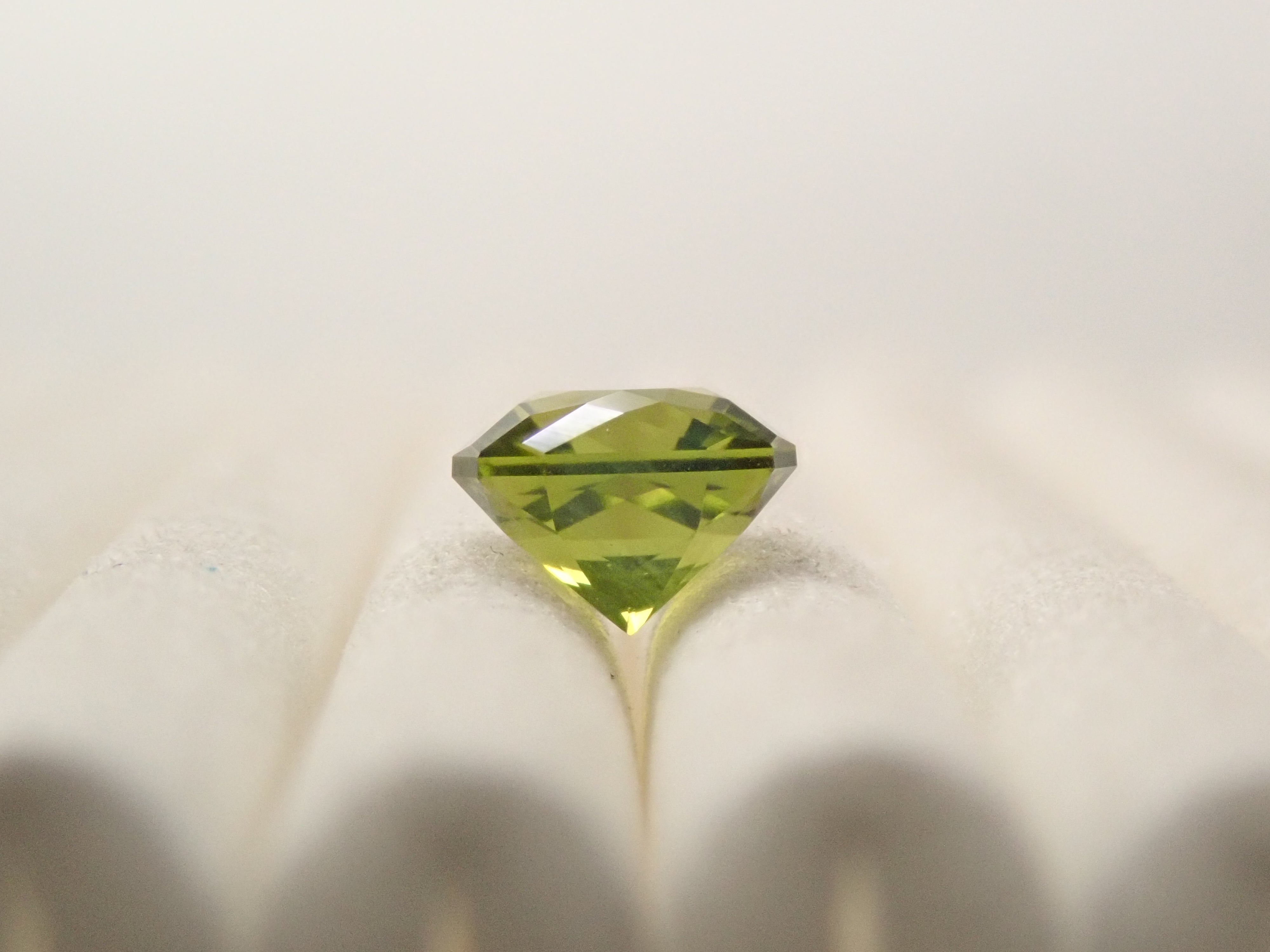 【2/6 22時販売】ケニア産アイドクレース 0.650ctルース