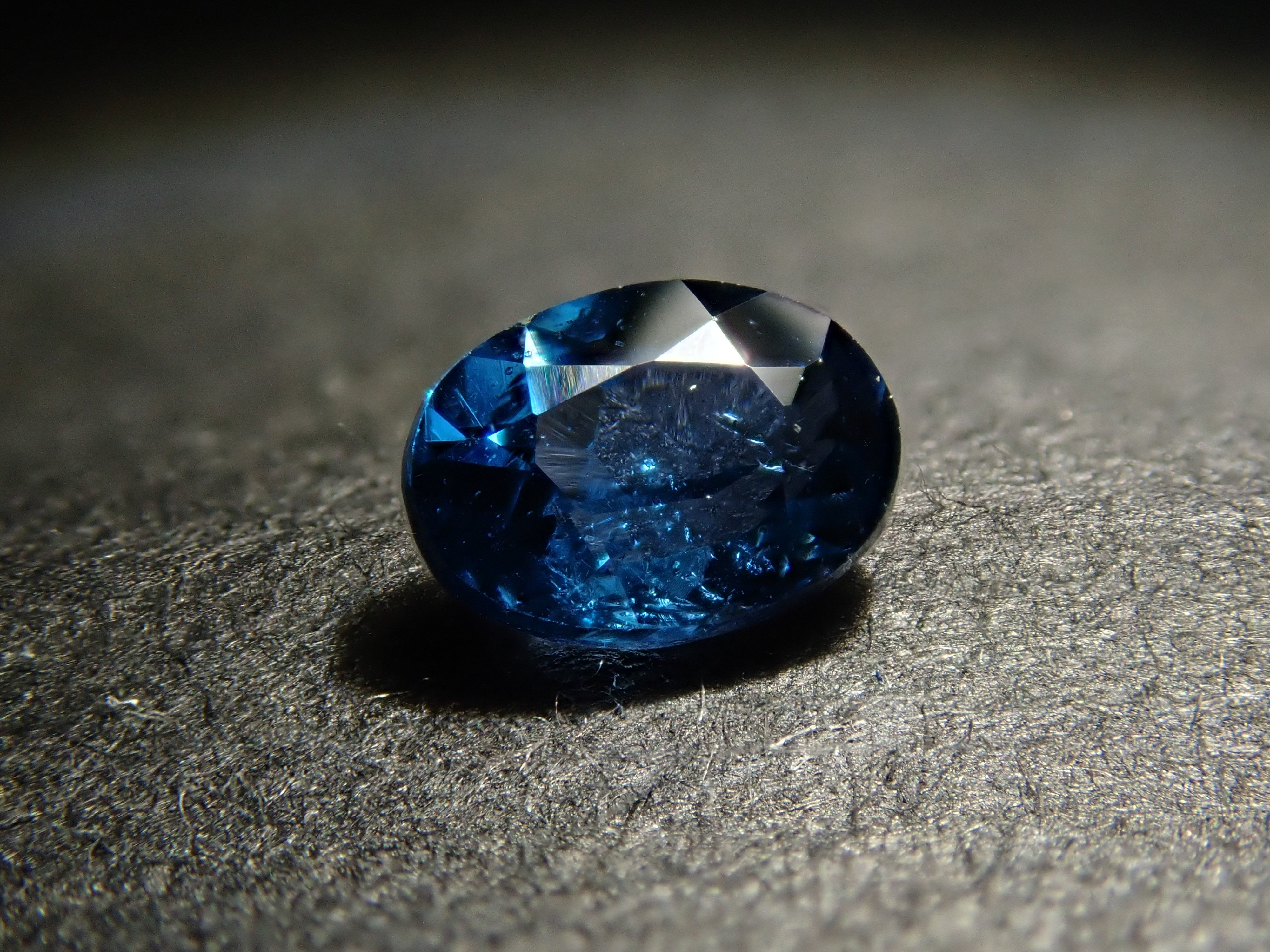 【2月16日晚10點起可販售】尼日利亞鈷錳礦裸石,0.278克拉,經日本、德國認證