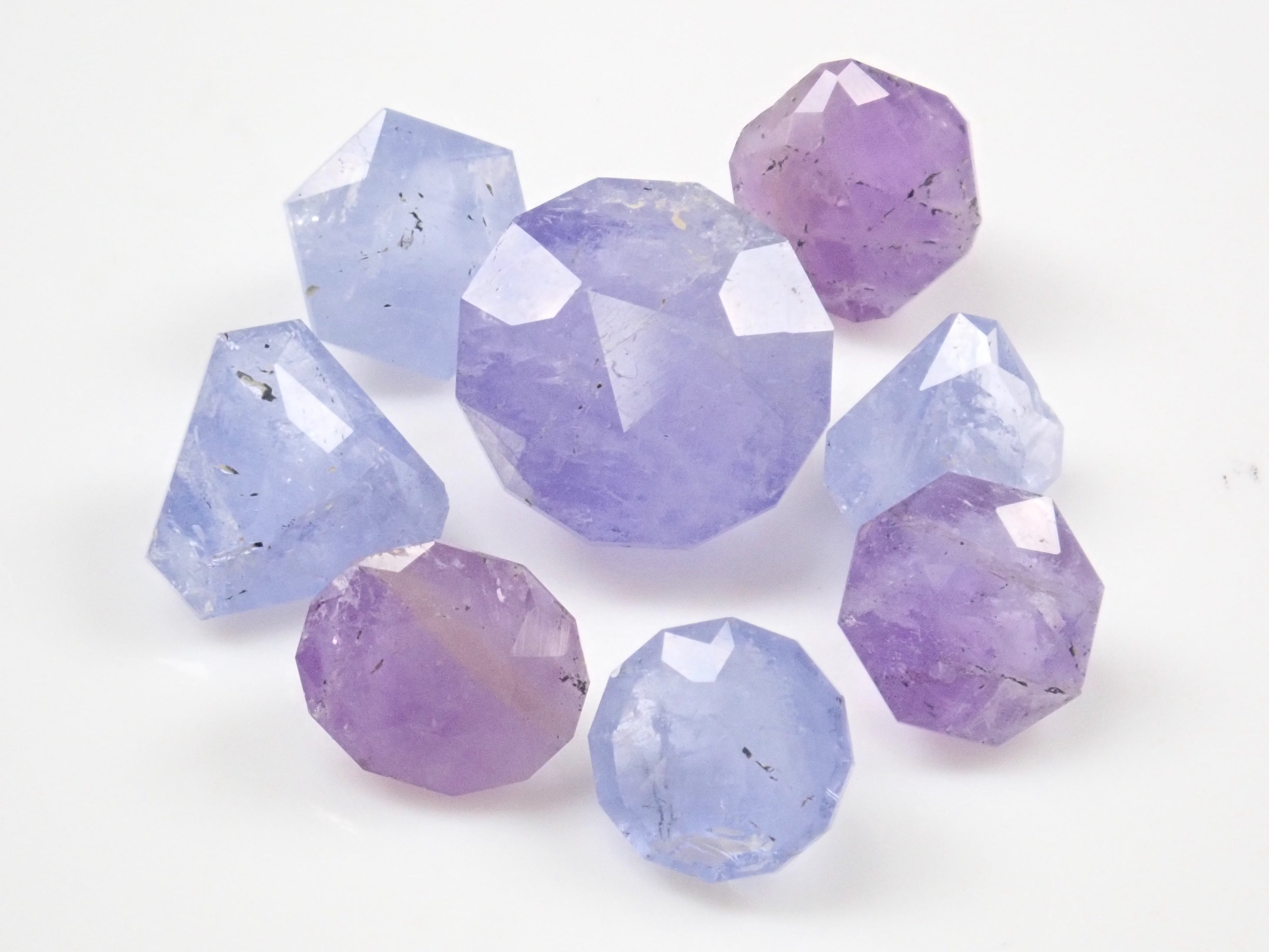 《限定8石》【サンジェ氏】ハックマナイトorソーダライト1石ルース(最大3.63ct)《複数購入割引有》