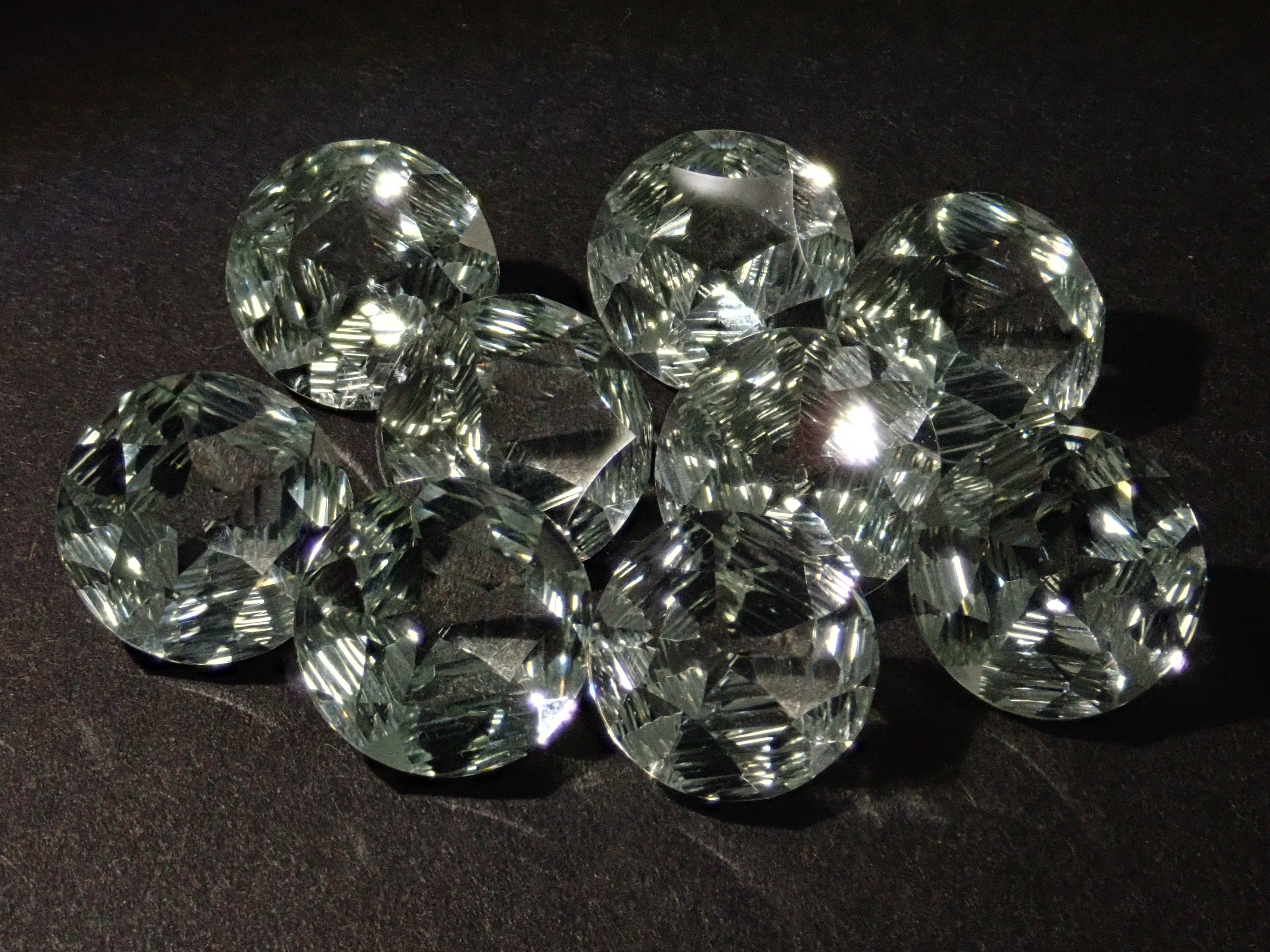 ブラジル産グリーンクォーツ1石ルース(10mm)
