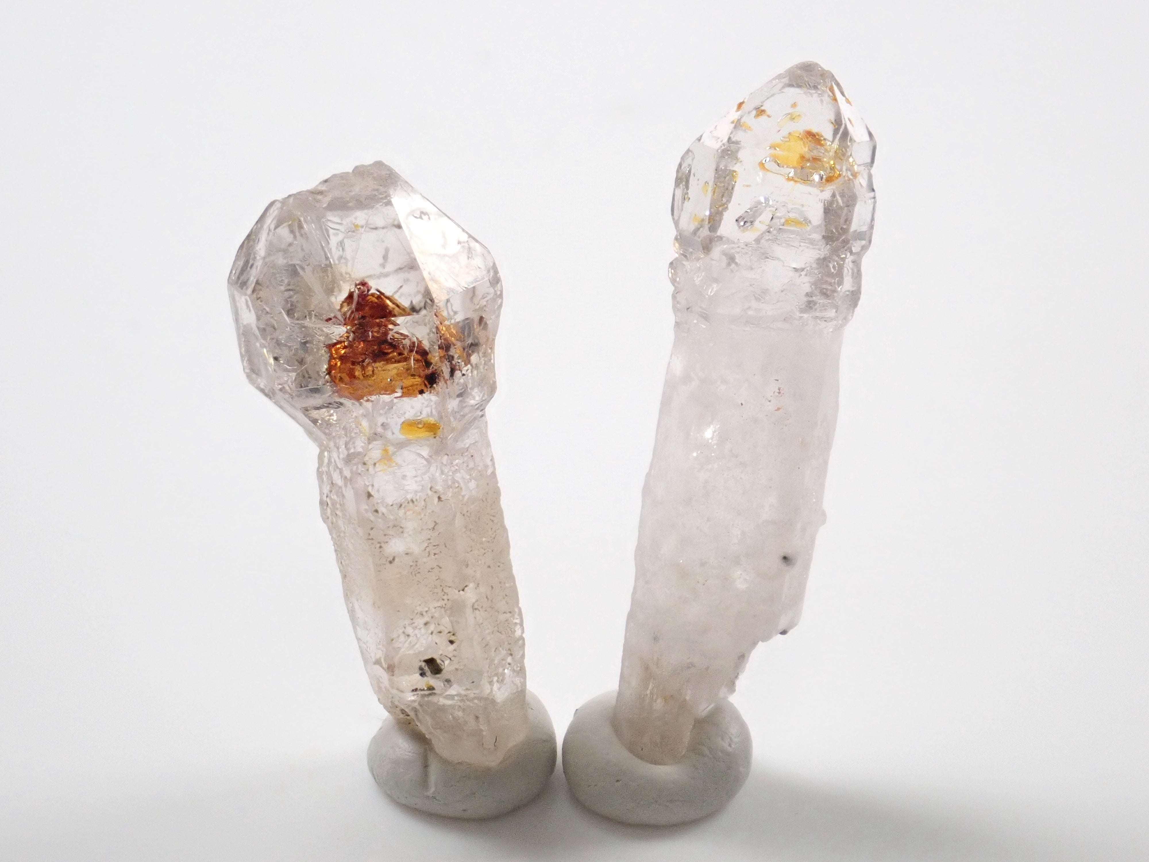 マダガスカル産オイルインクォーツ1石ルース(近年発見の新しい産地,平均28ct)《複数購入割引有》