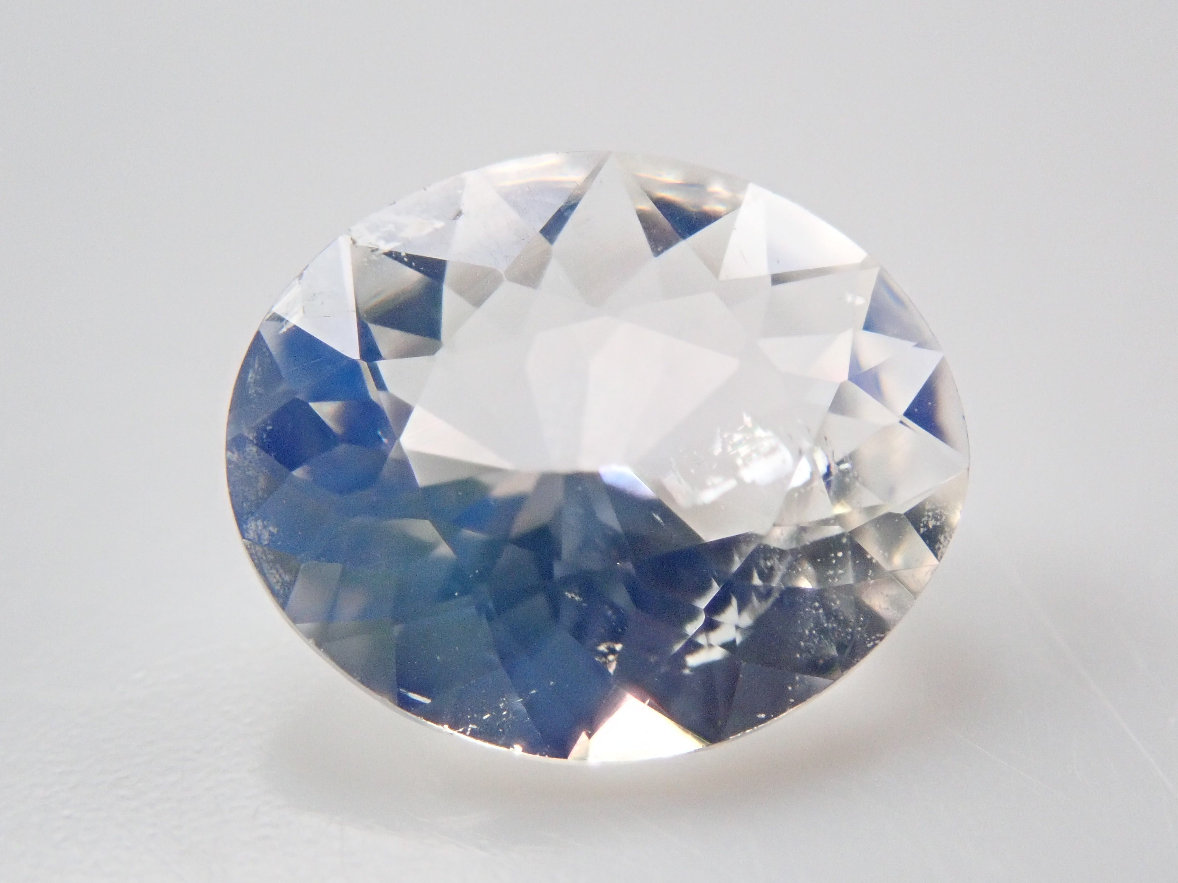 タンザニア産アンデシン・ラブラドライト(通称名 レインボームーンストーン) 0.782ctルース