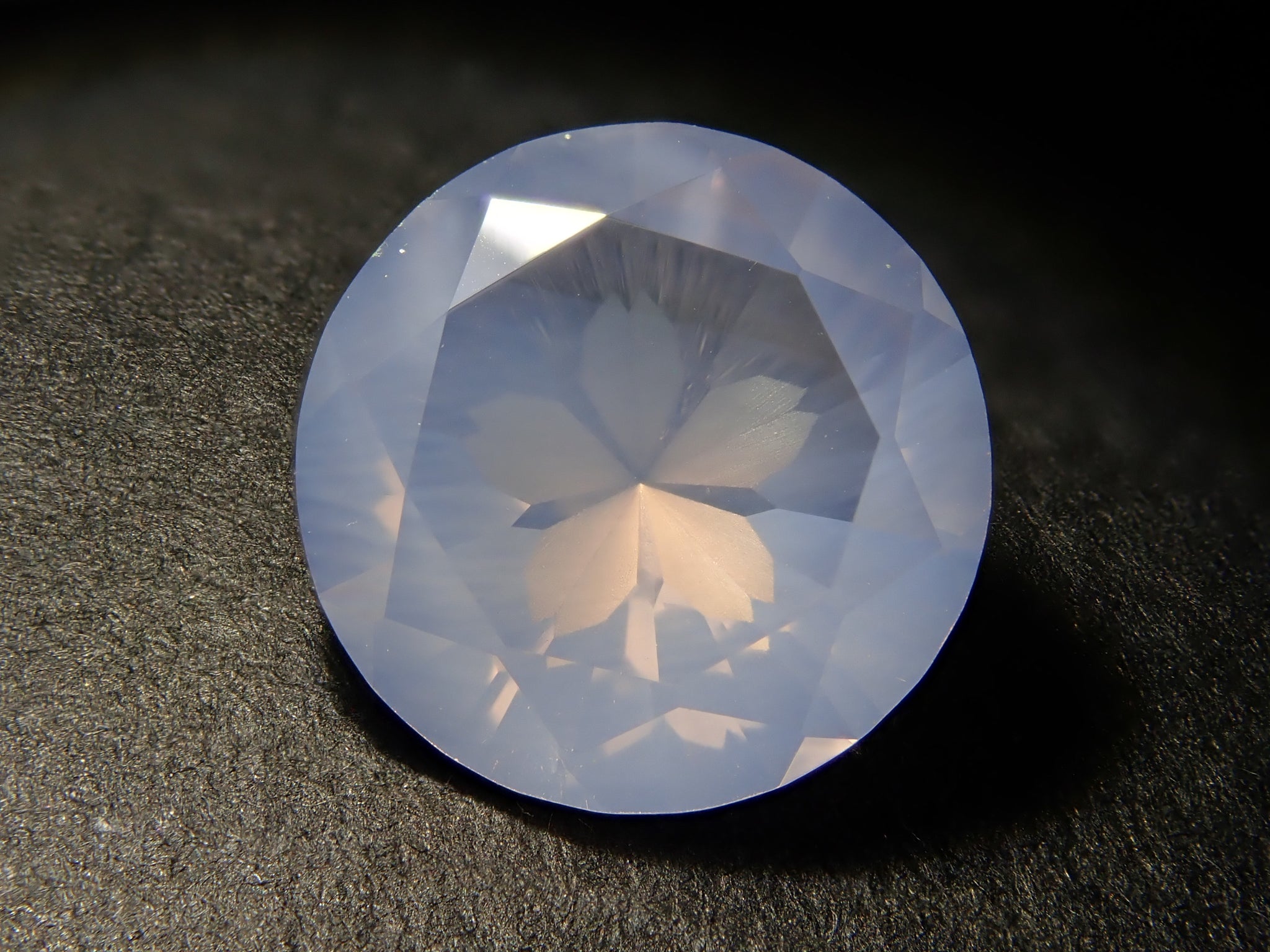 さくらインカット】ラベンダークォーツ（スコロライト） 2.161ctルース 